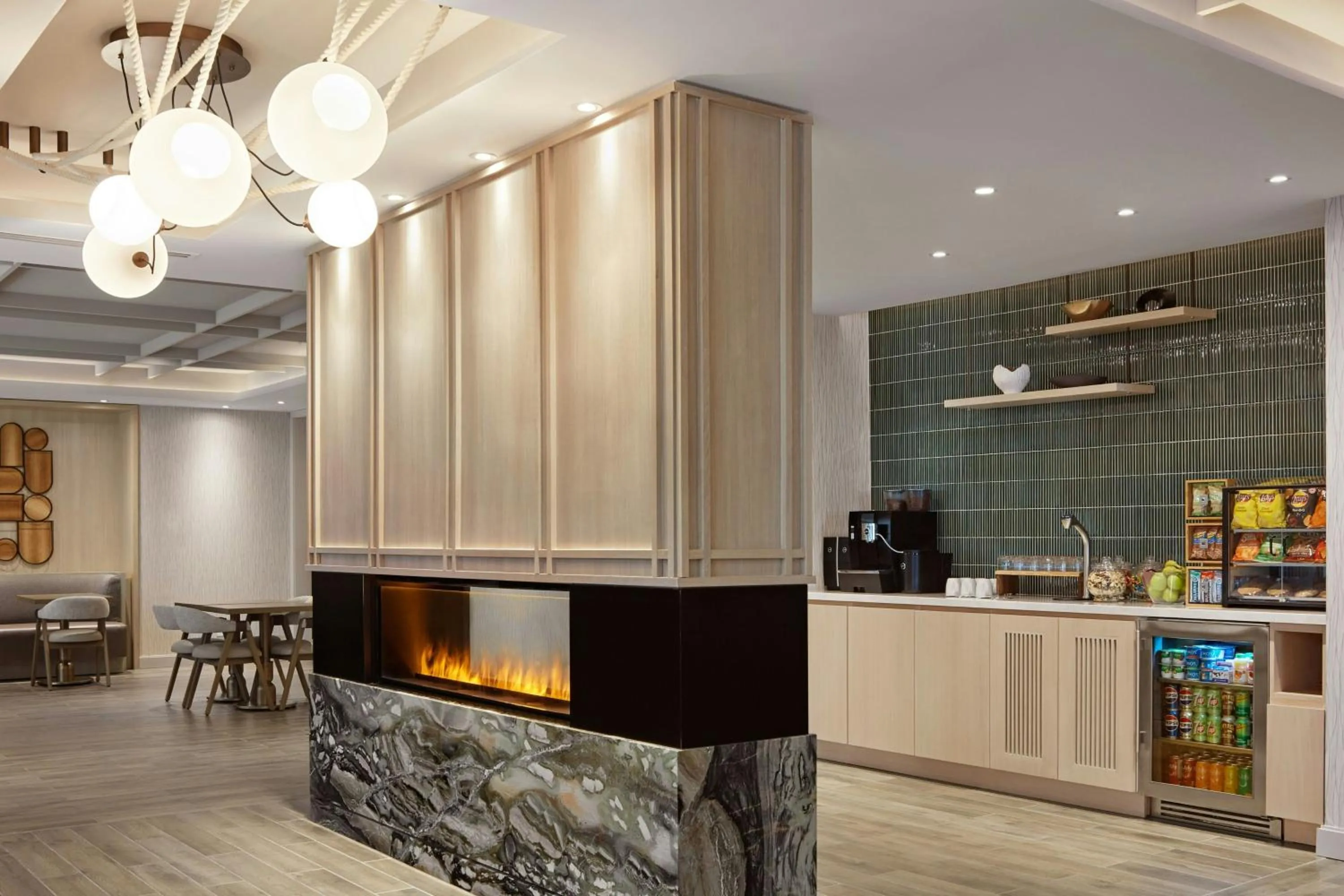 Lounge or bar in Halifax Marriott Harbourfront Hotel