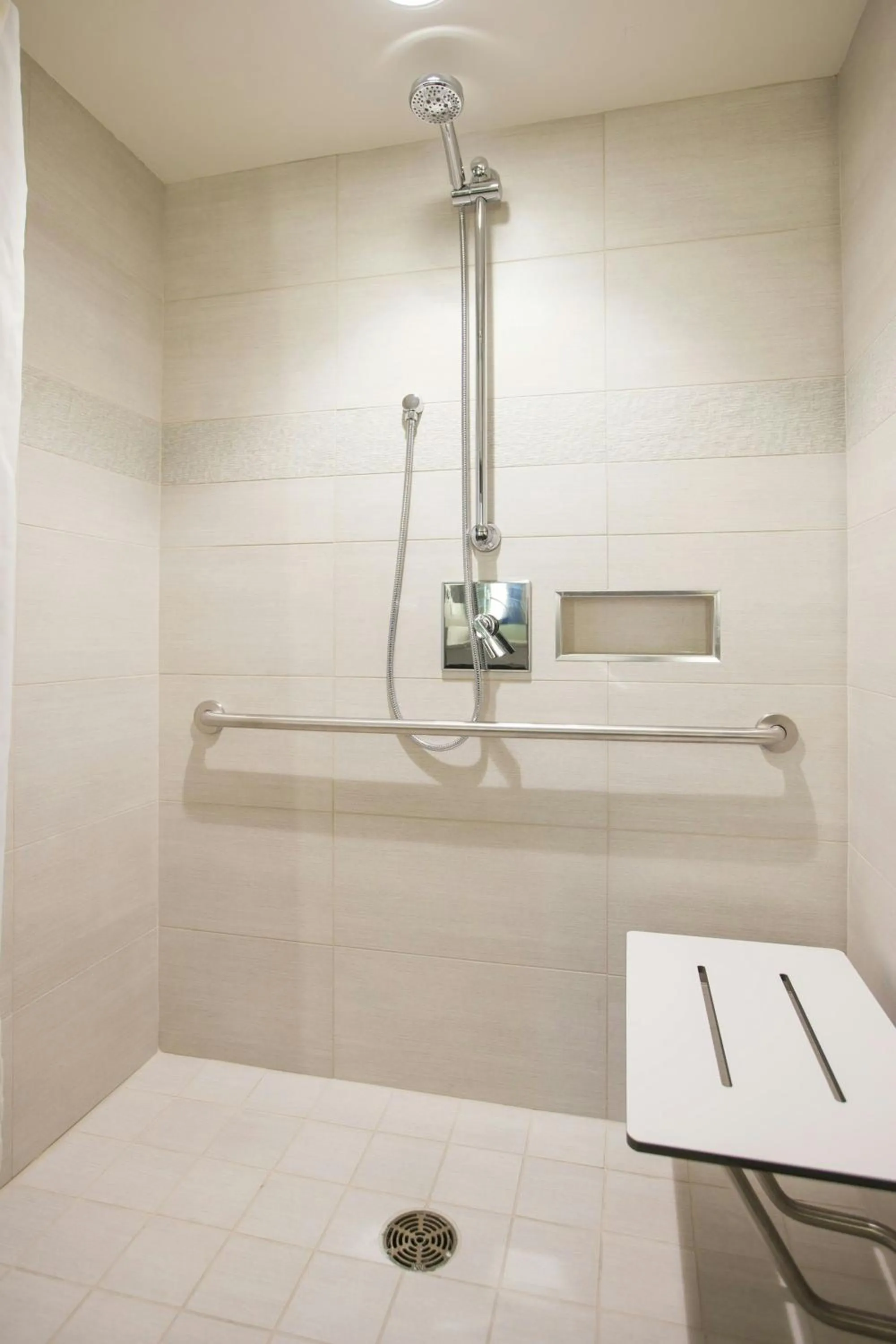 Bathroom in Calgary Marriott Downtown Hotel