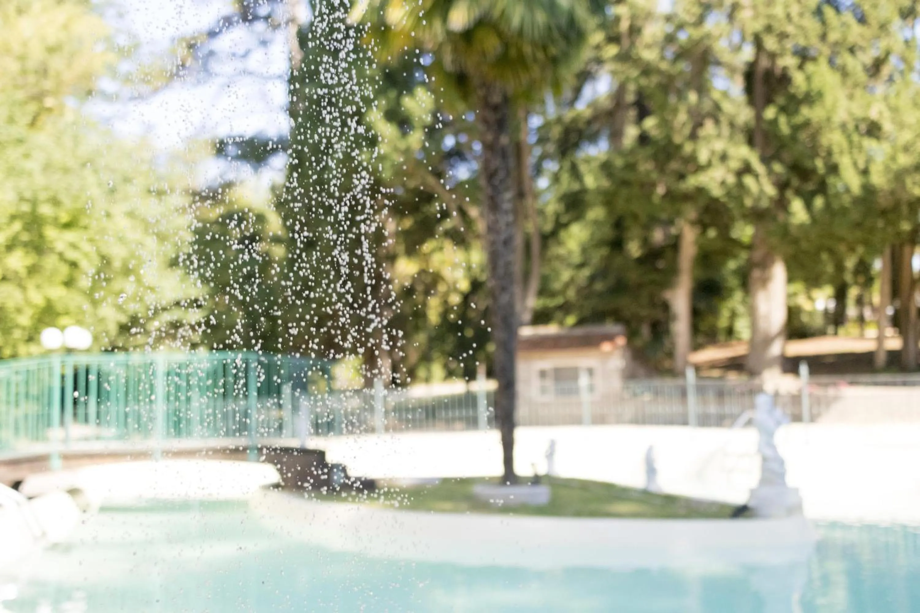 Swimming pool in Hotel Villa Quiete