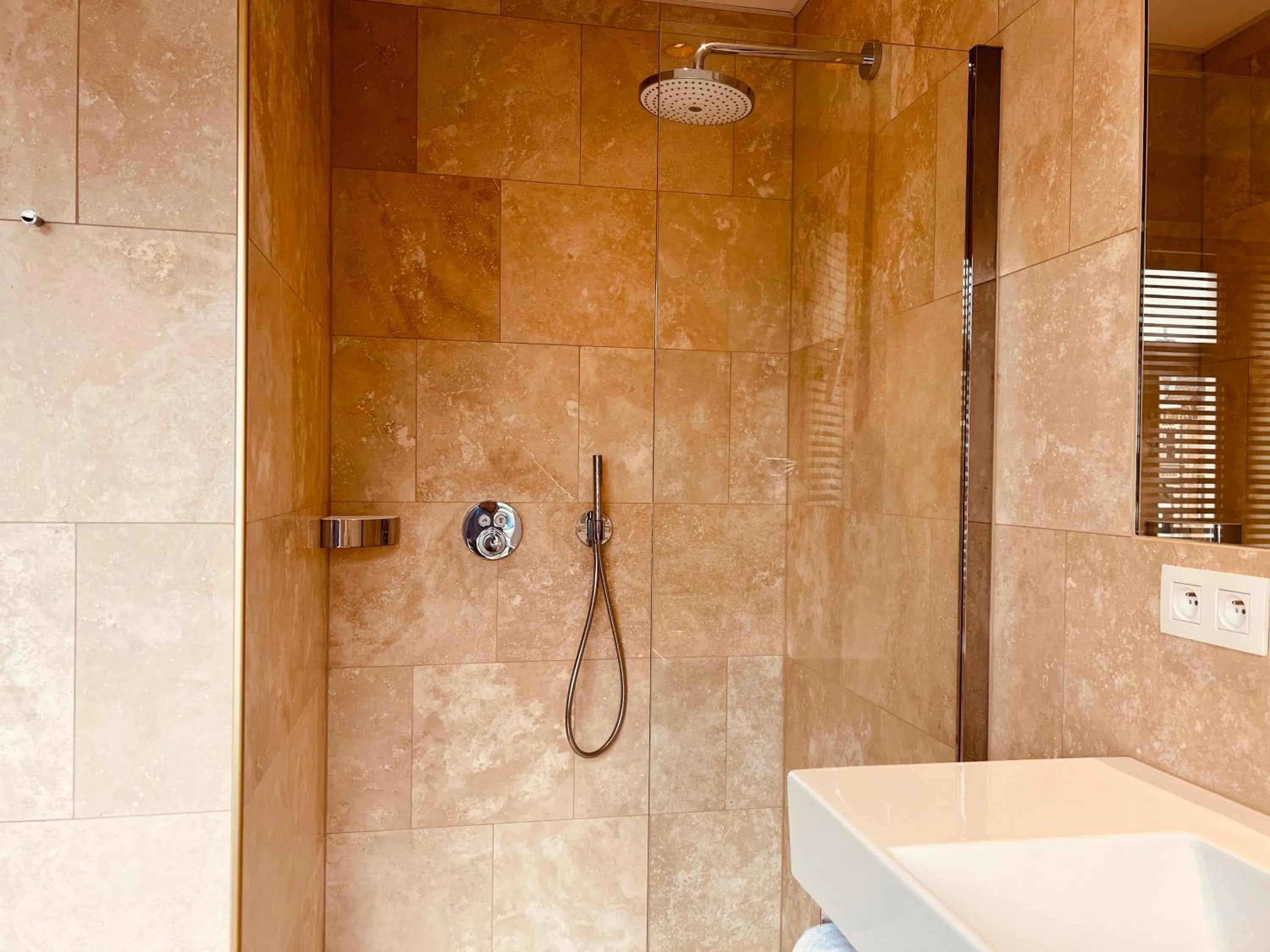 Shower in Gatsby Hotel - Adults Only - Small Luxury Hotel - by F-Hotels