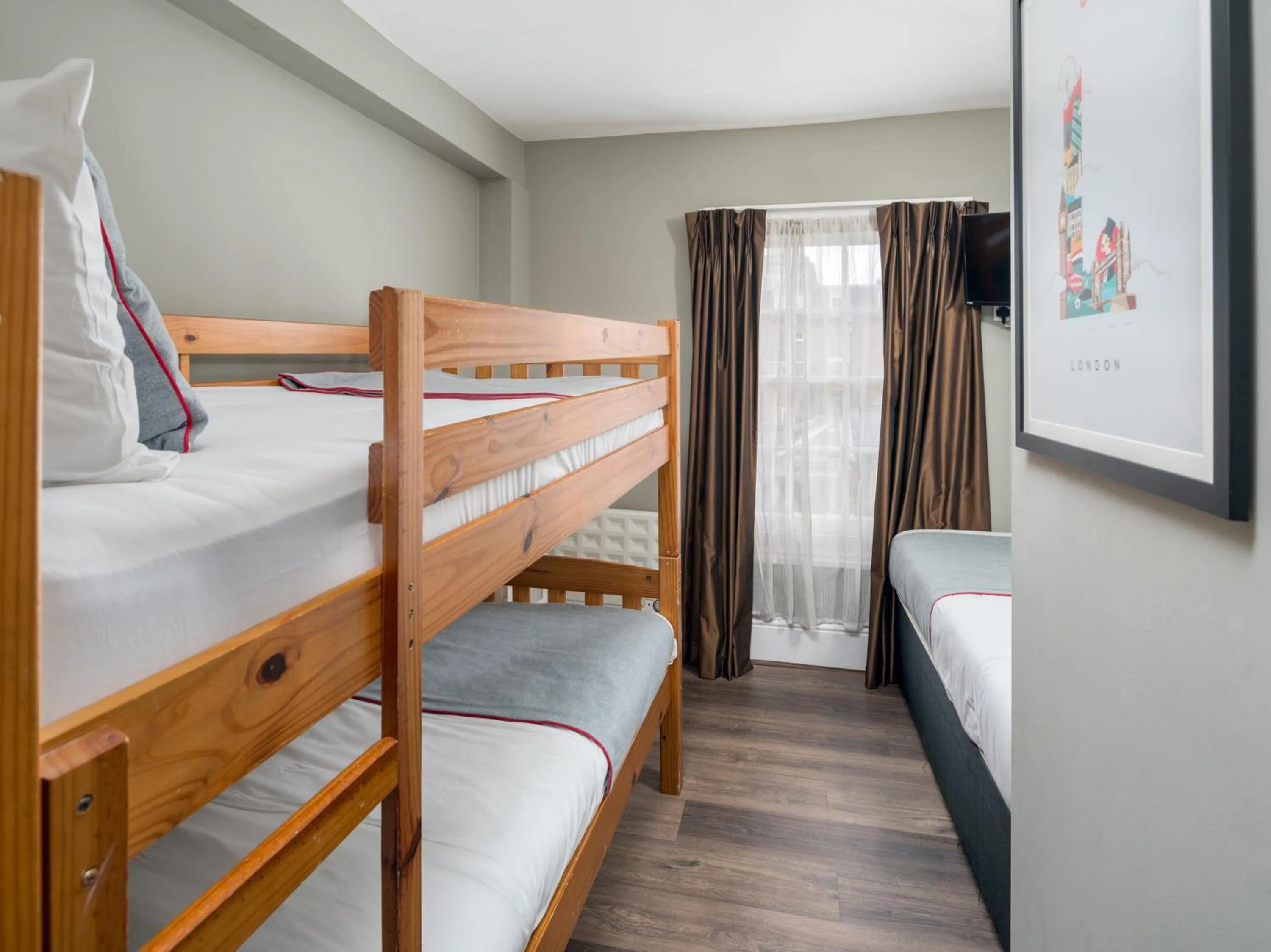 Bedroom in Belgravia Rooms Hotel