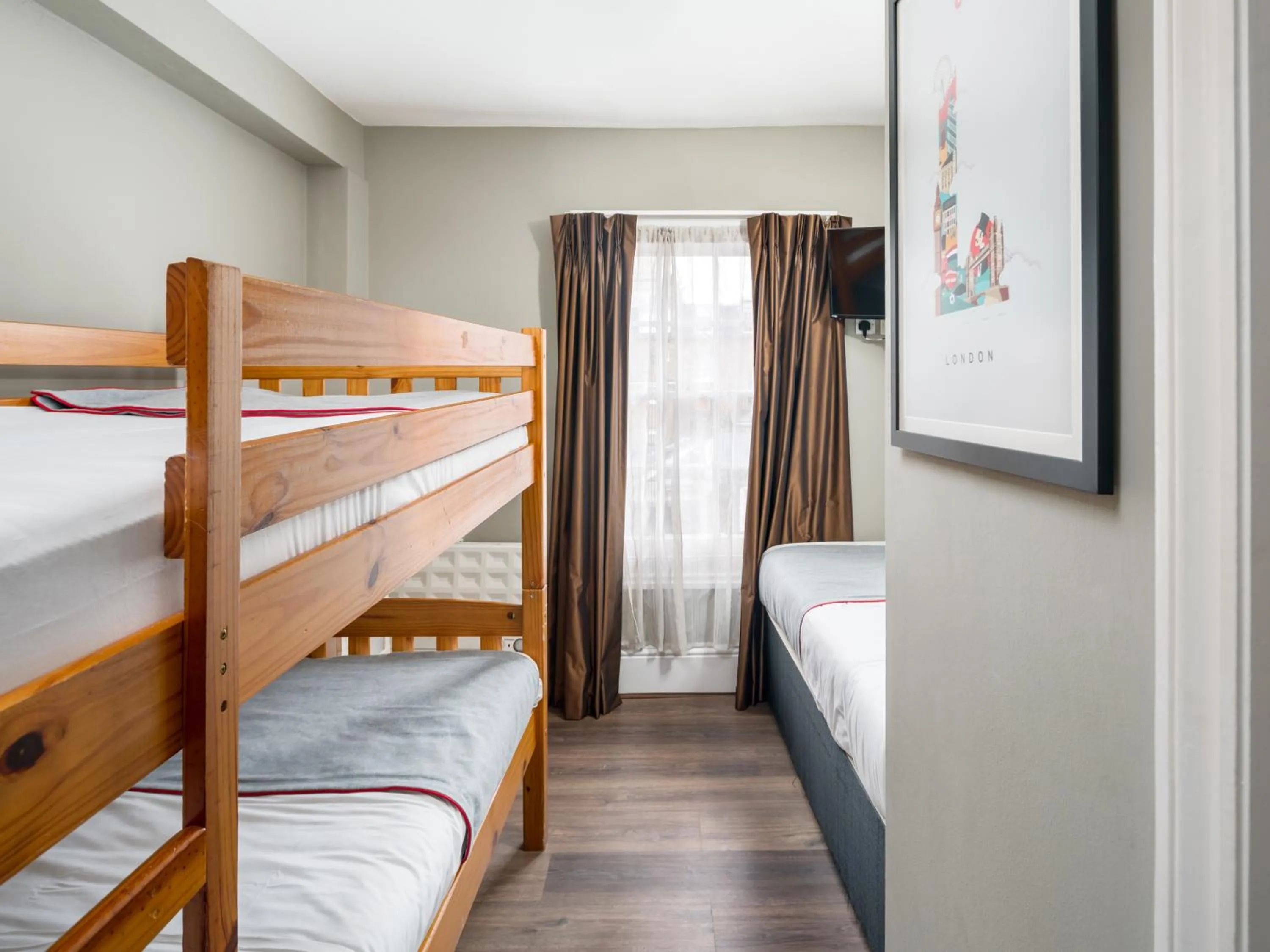 Bedroom in Belgravia Rooms Hotel