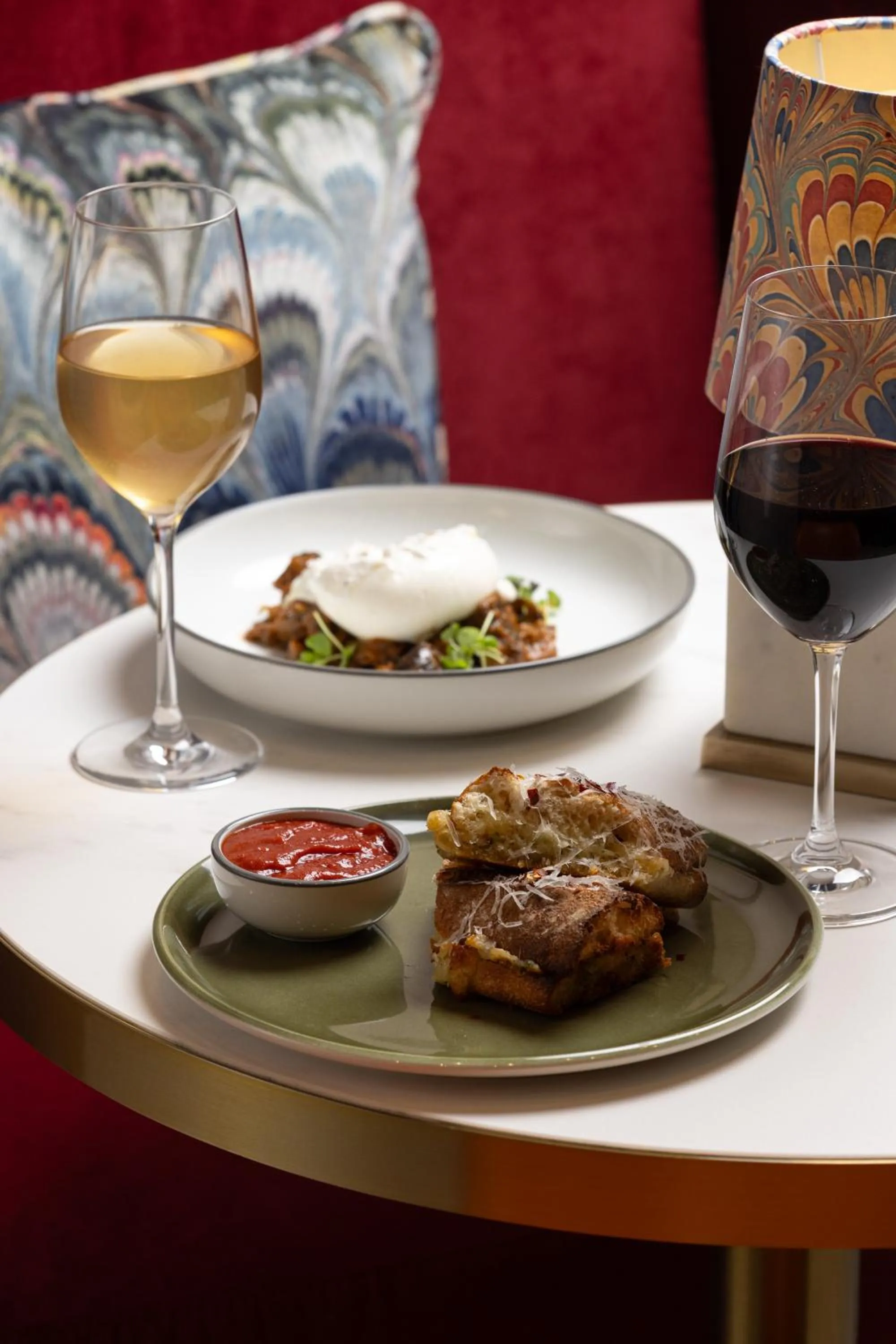 Breakfast in The Kensington Hideaway