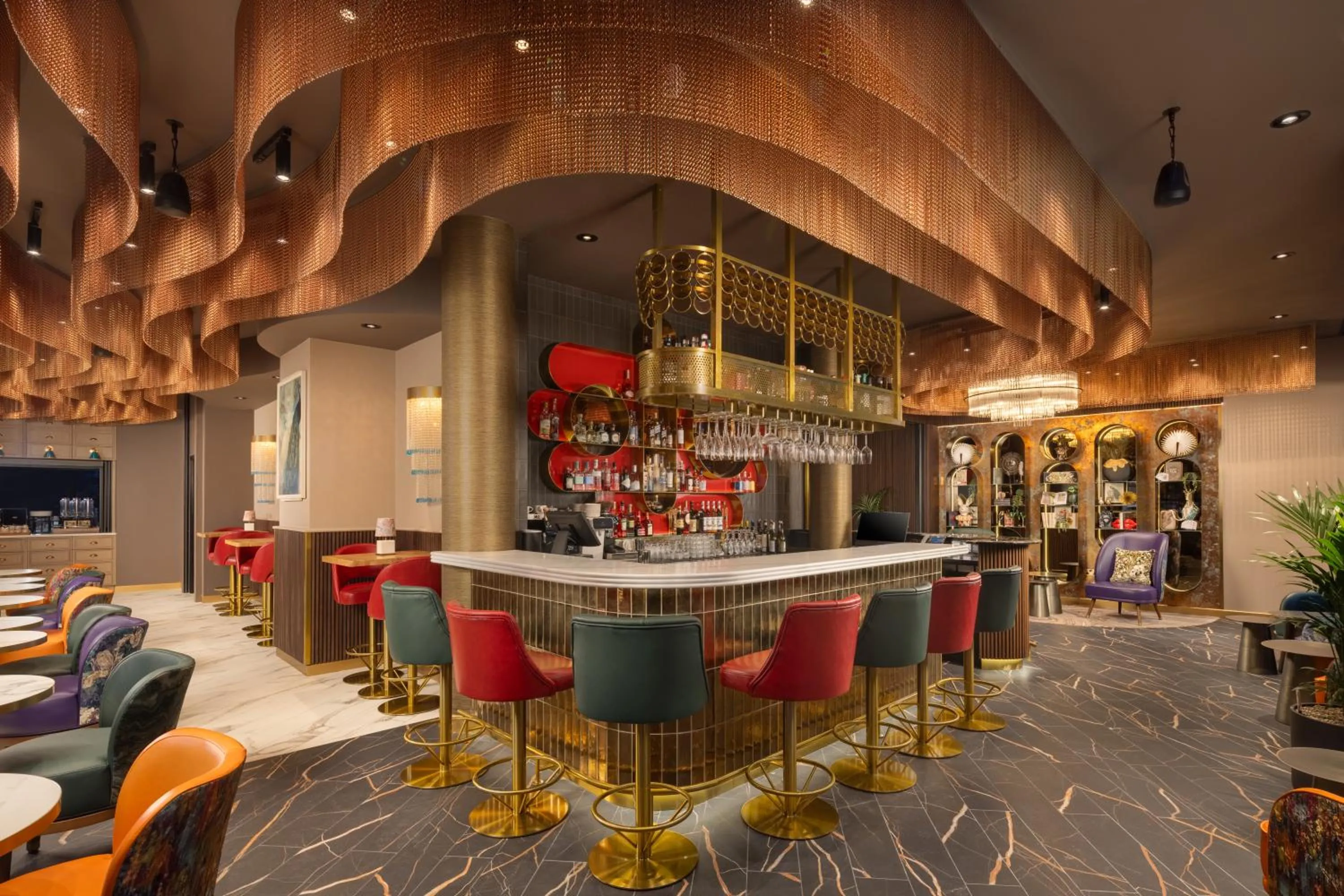 Lounge or bar in The Kensington Hideaway