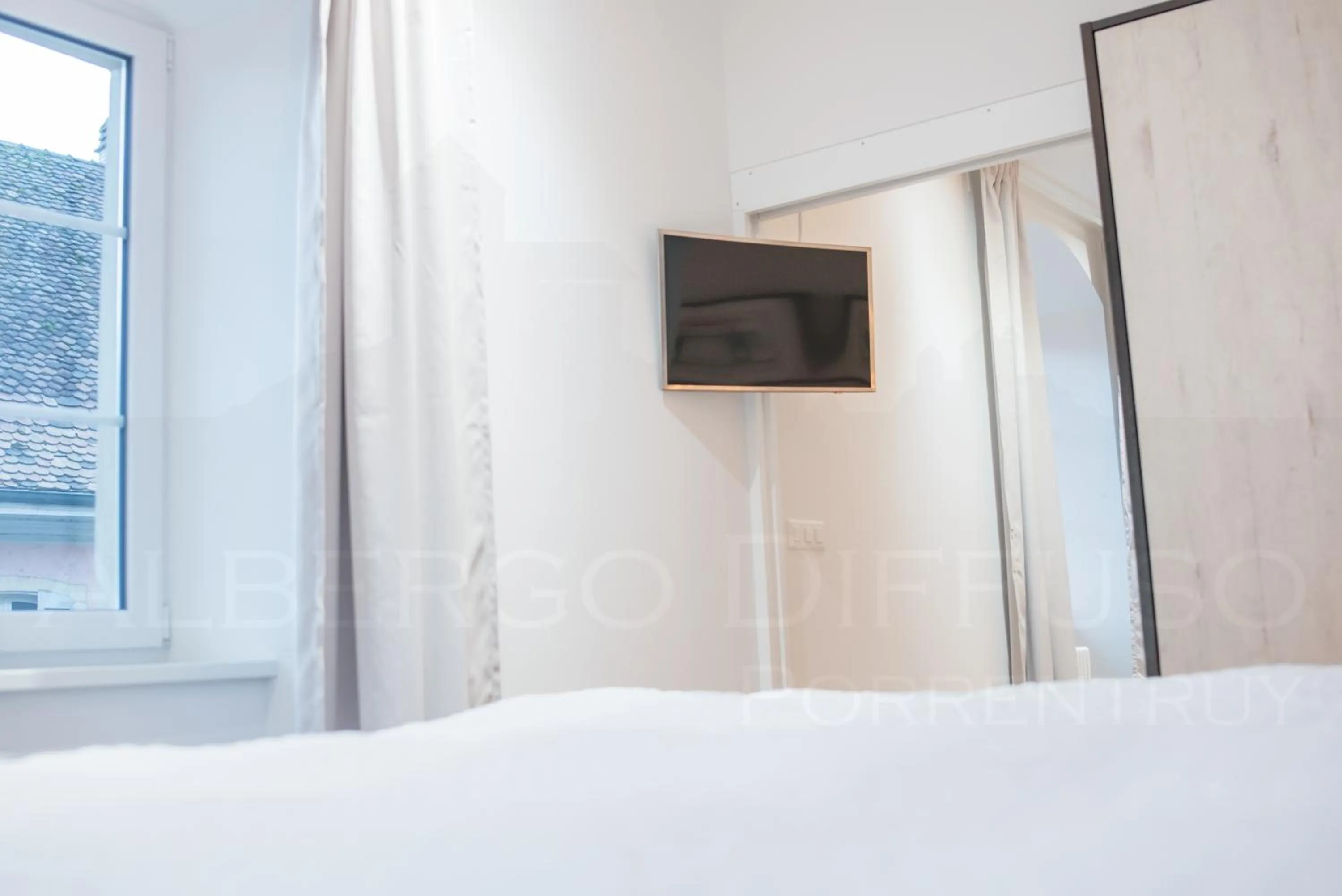 TV and multimedia, Bed in Albergo Diffuso Porrentruy