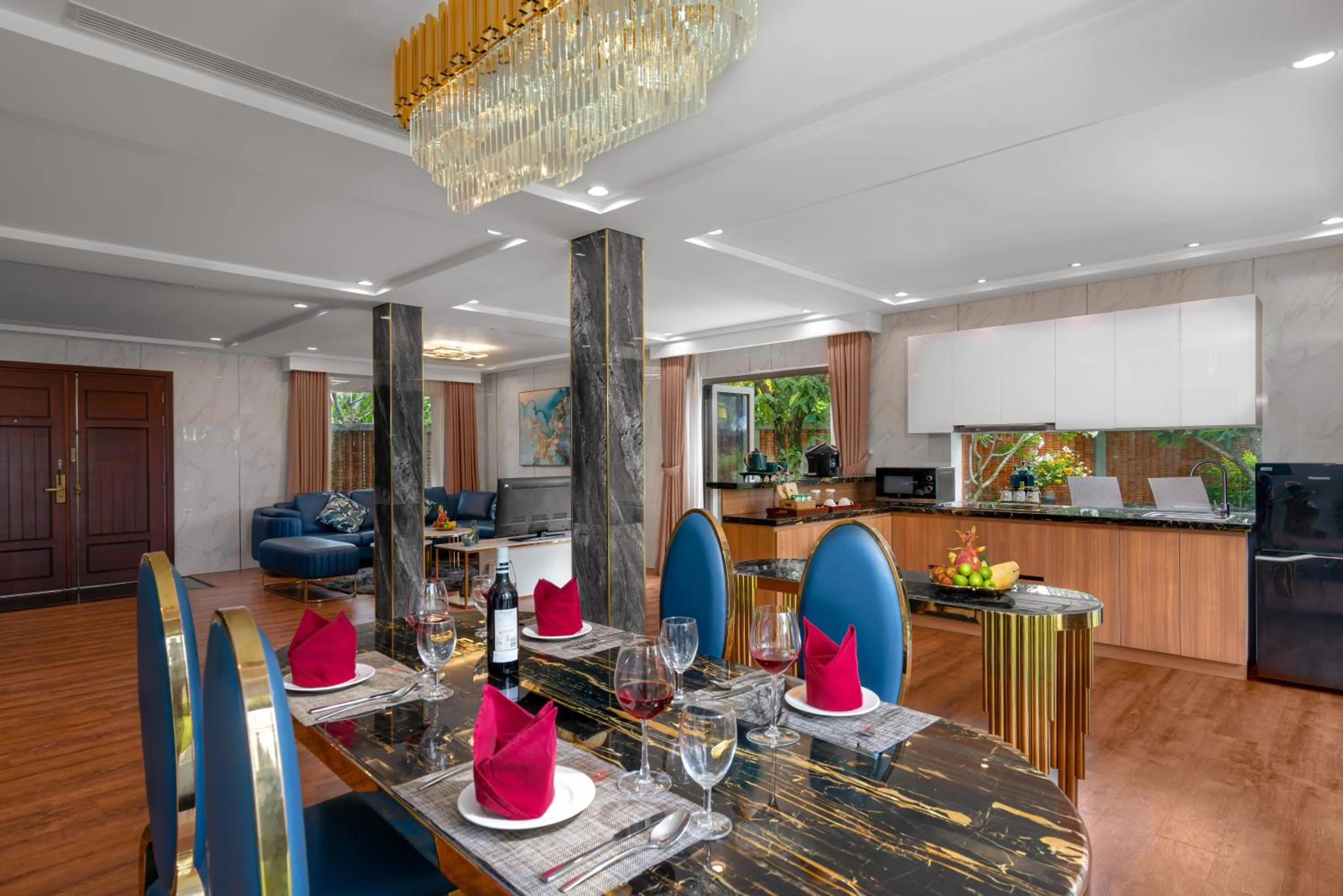 Living room in Silk Sense Hoi An River Resort - Green Luxury Escape