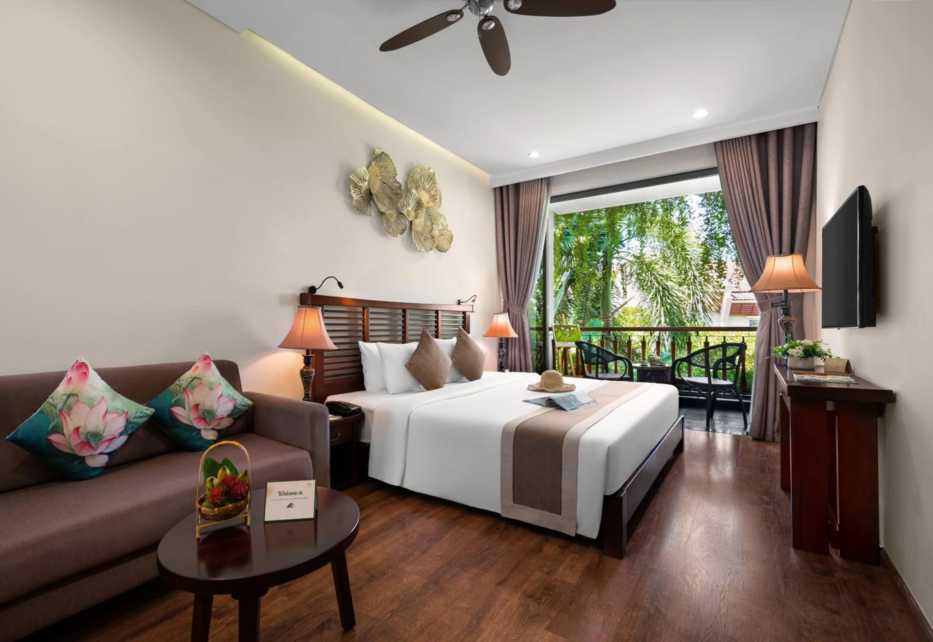 Bed in Silk Sense Hoi An River Resort - Green Luxury Escape