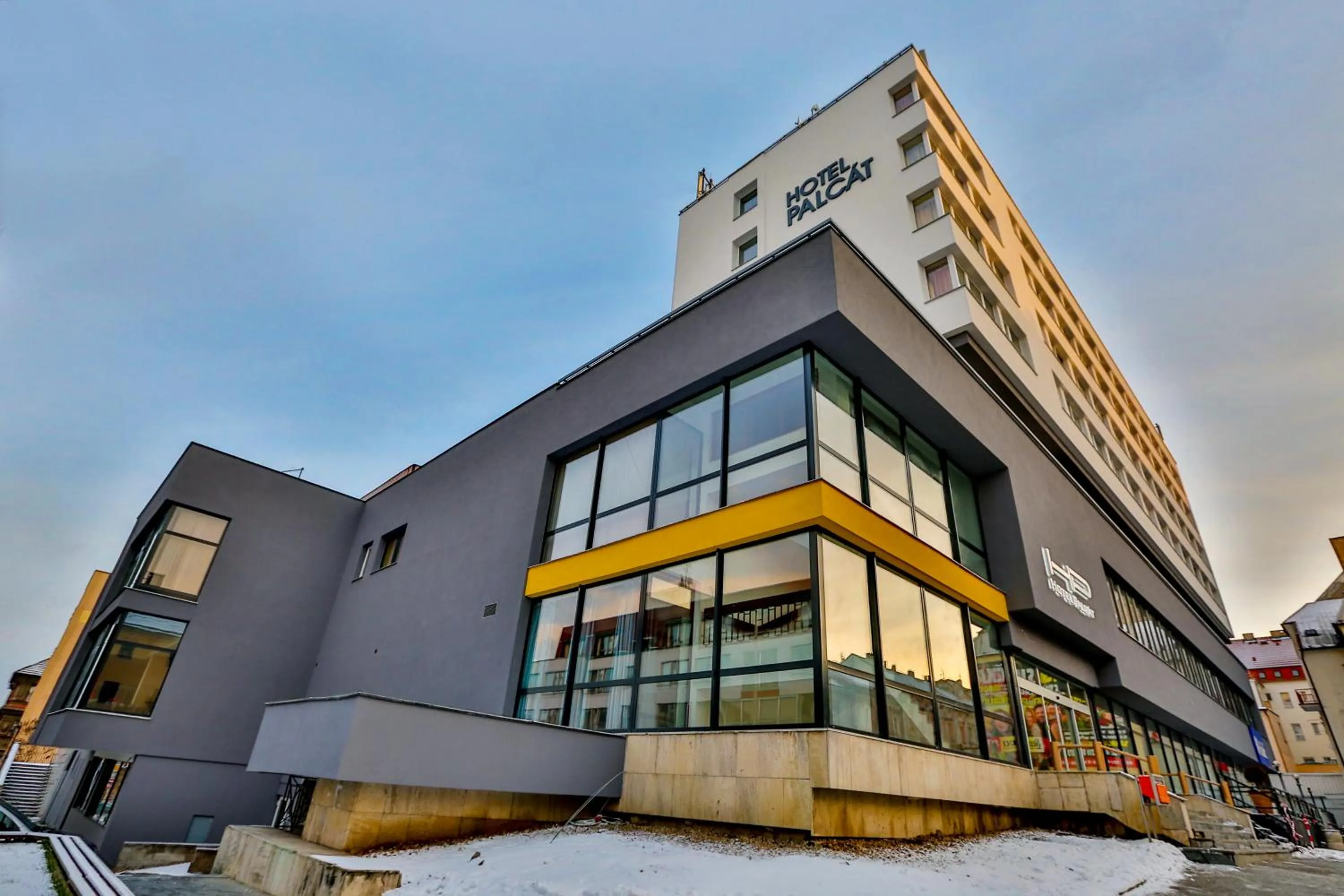 Property building in Hotel Palcát