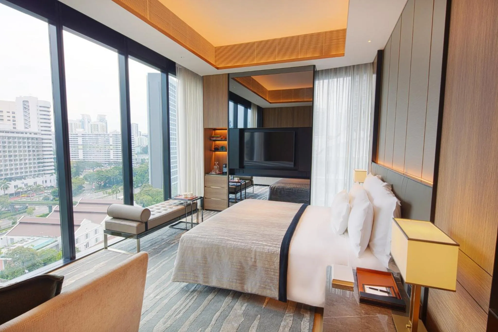 Photo of the whole room, Bed in InterContinental Singapore Robertson Quay by IHG