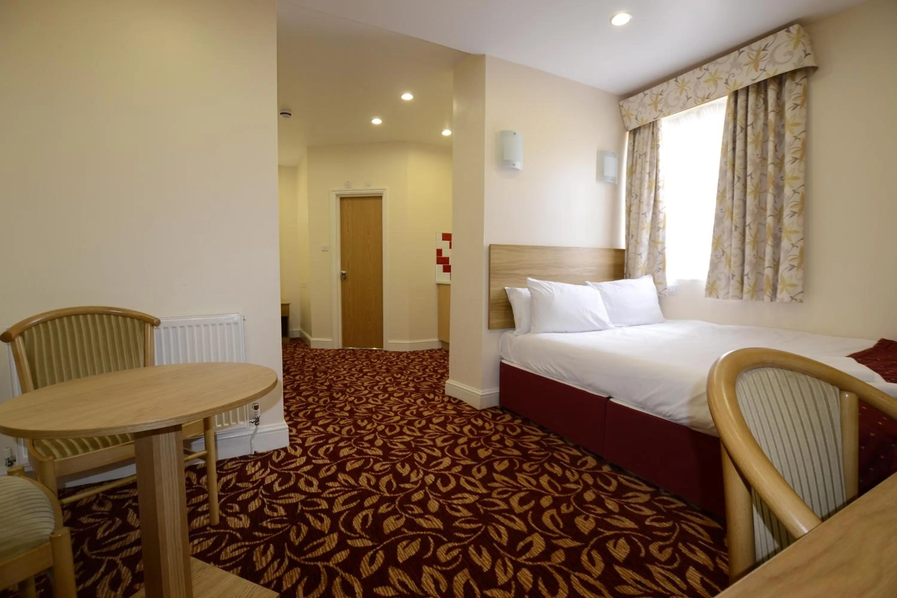 Bed in Best Western London Ilford Hotel