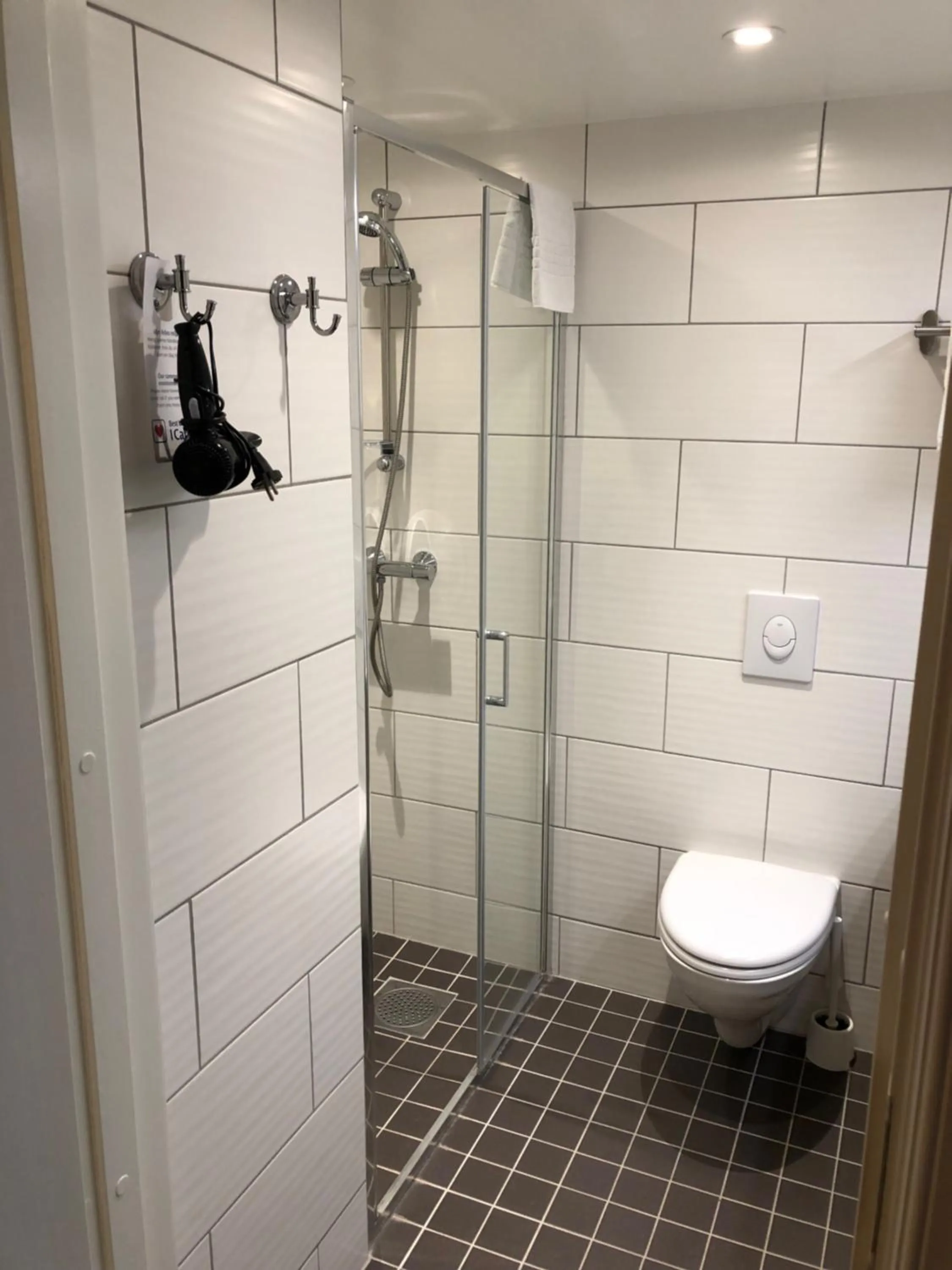 Toilet in Best Western Plus Hotel Bakeriet