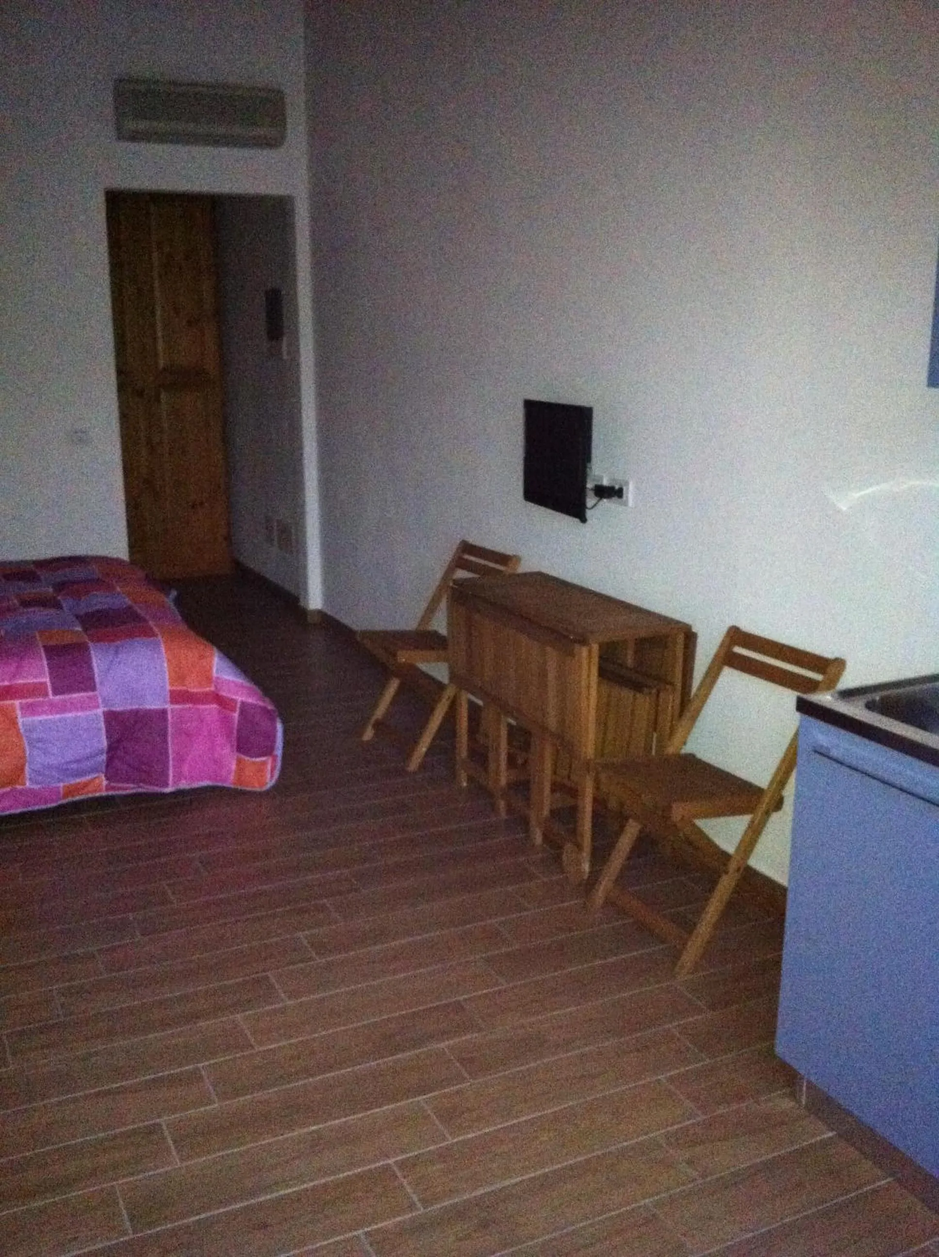 Kitchen or kitchenette, Bed in Agriturismo La Palazzina