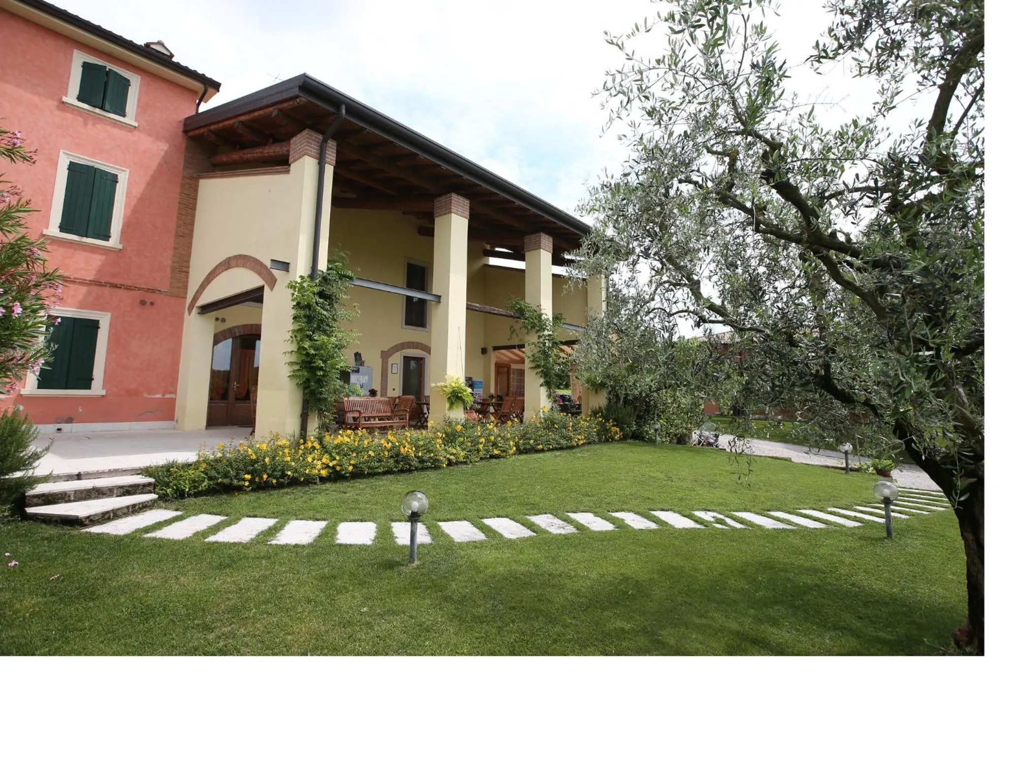 Garden in Agriturismo La Palazzina