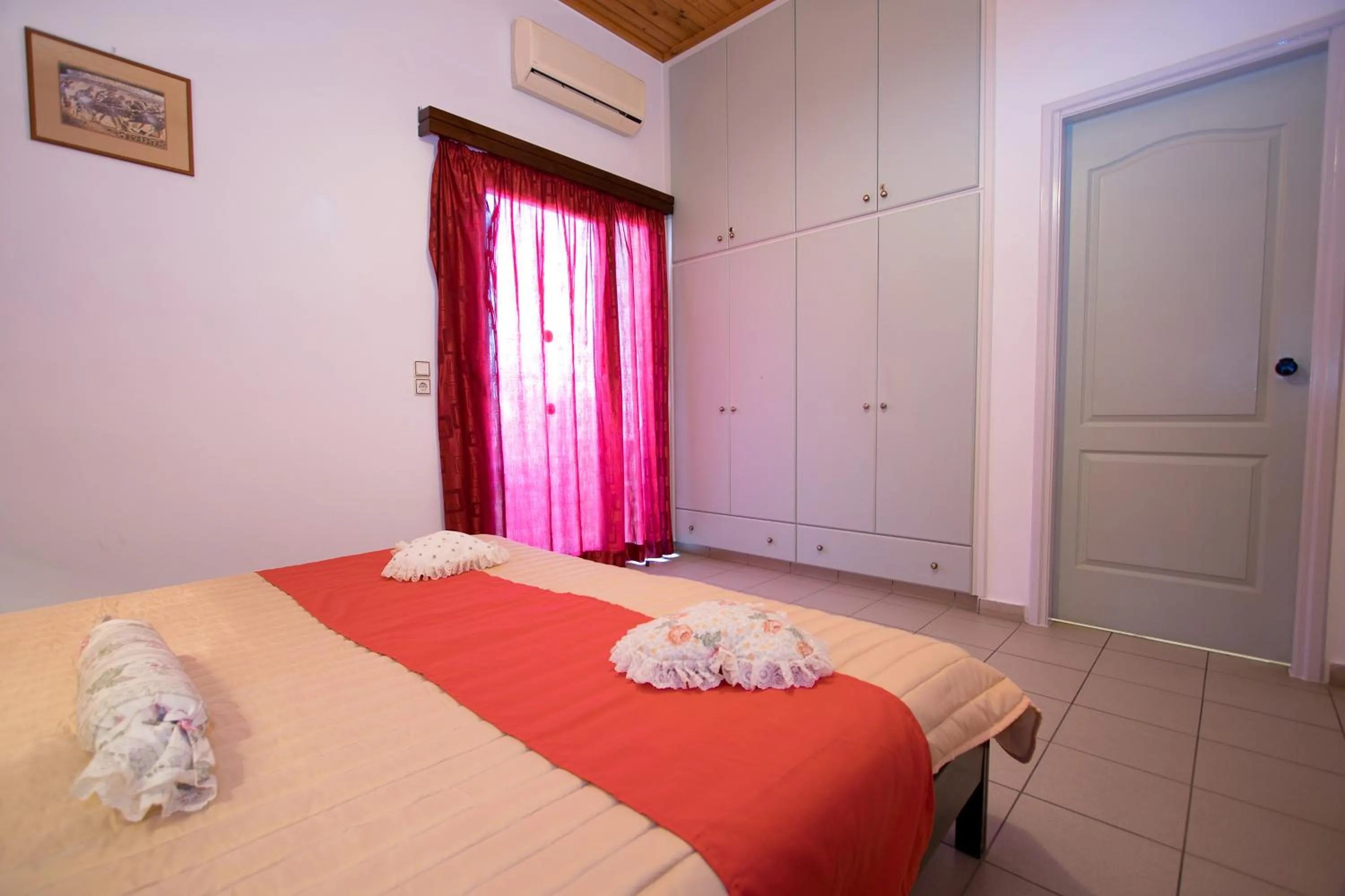 Bedroom, Bed in Mythos- Platanias- Hotel -Apts