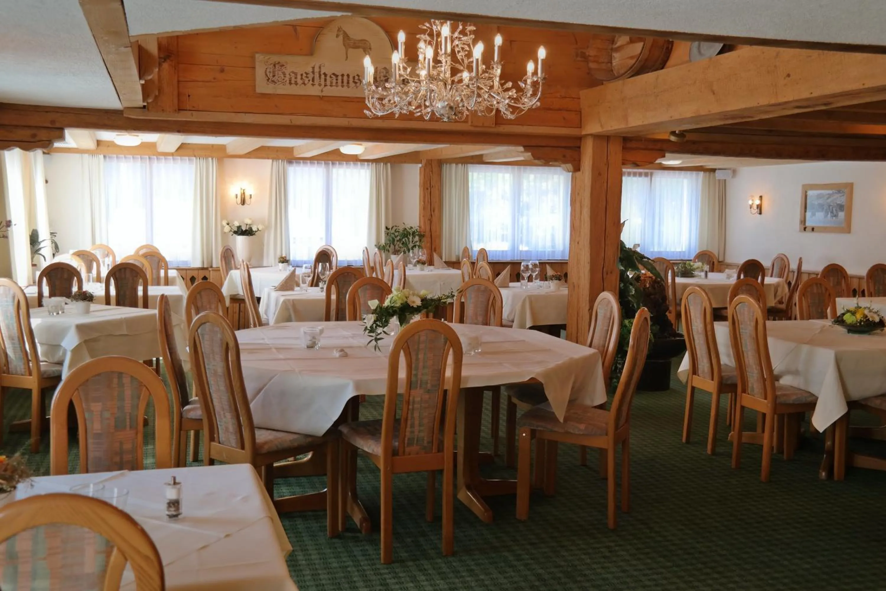 Restaurant/places to eat in Landgasthof Rössle ** Superior