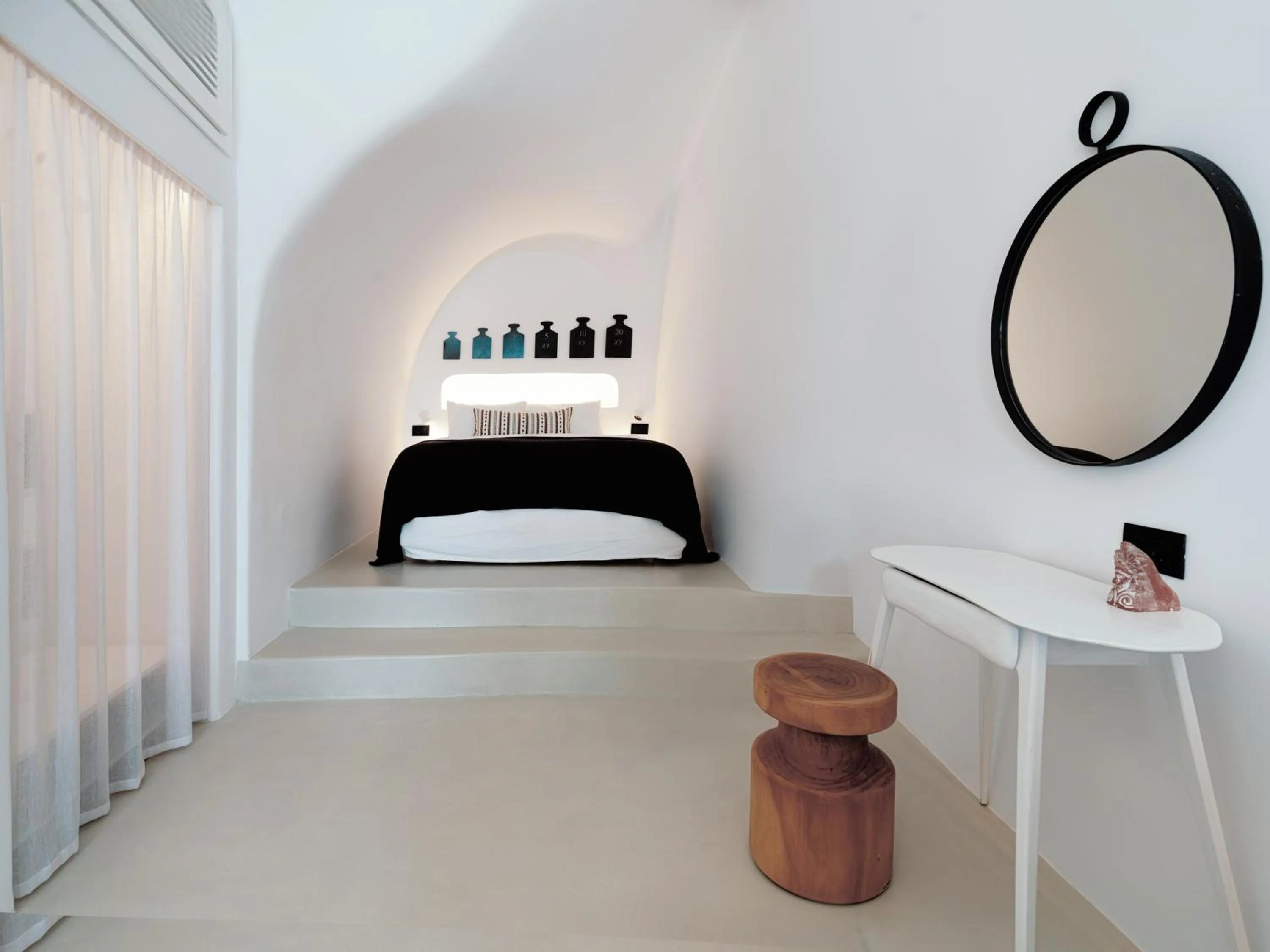 Bed in IKIES Santorini