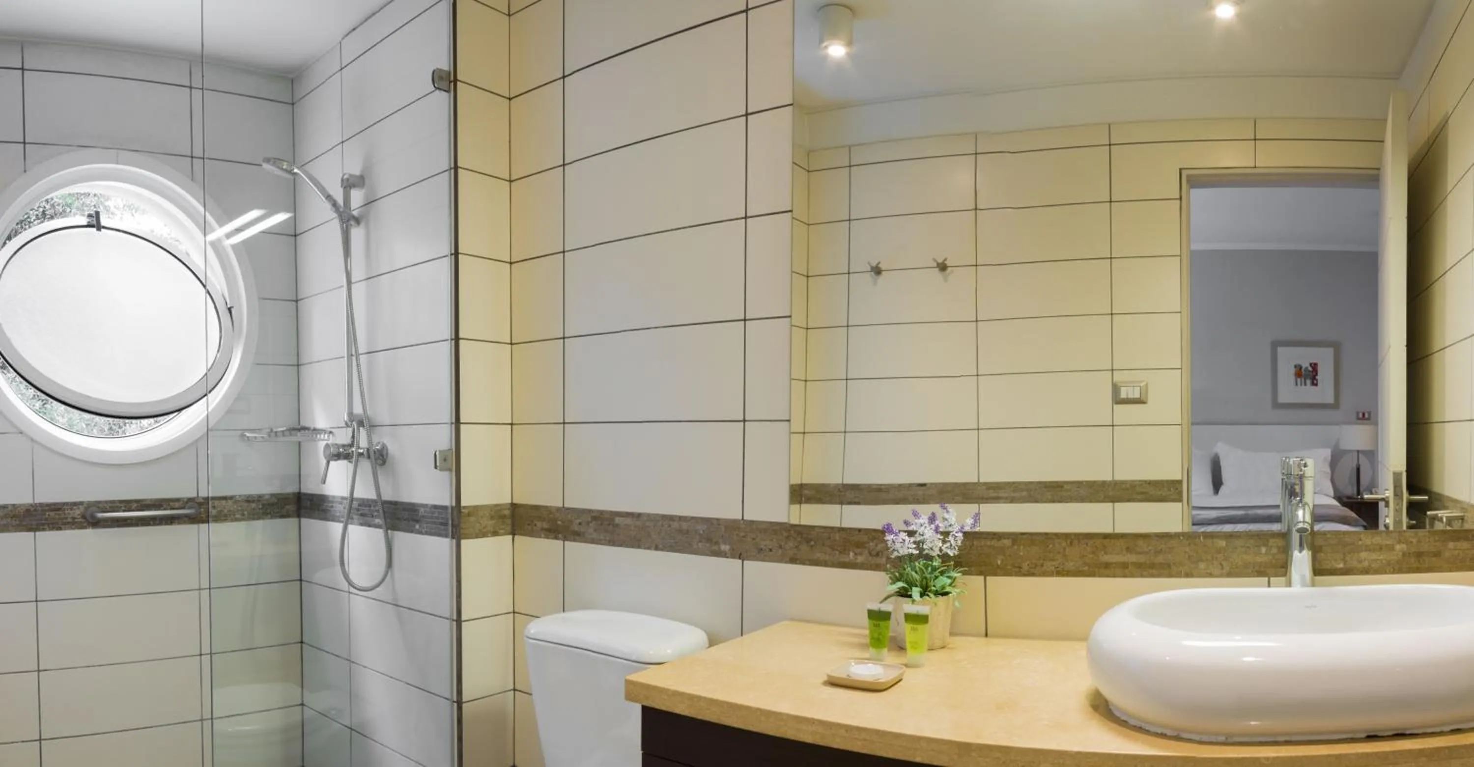 Bathroom in Lastarria Aparts