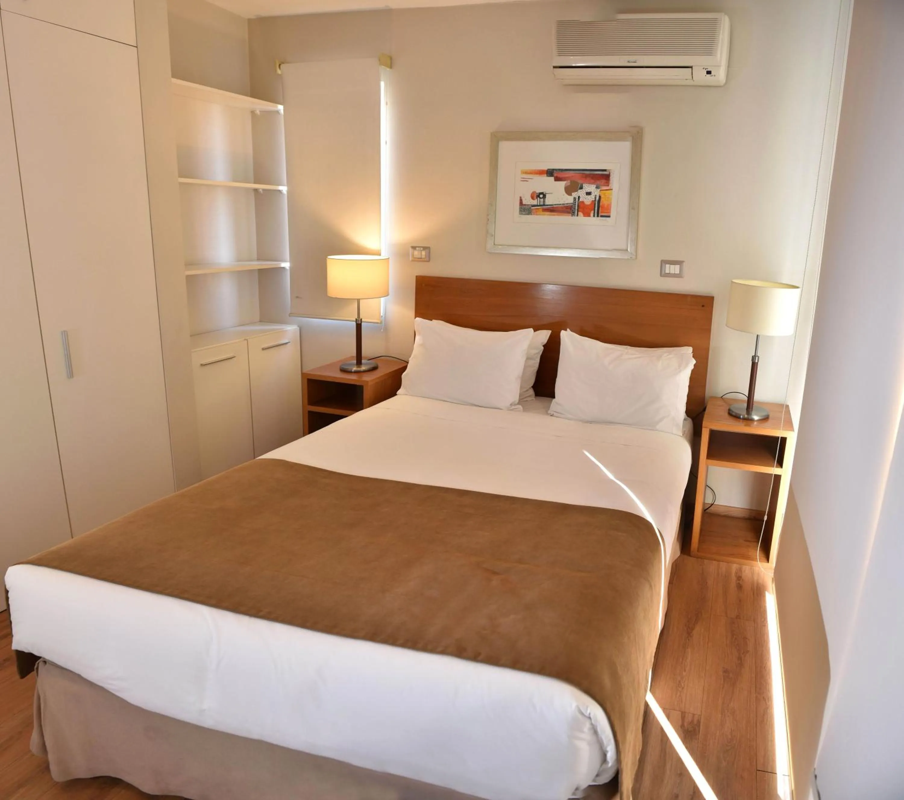 Bedroom, Bed in Lastarria Aparts