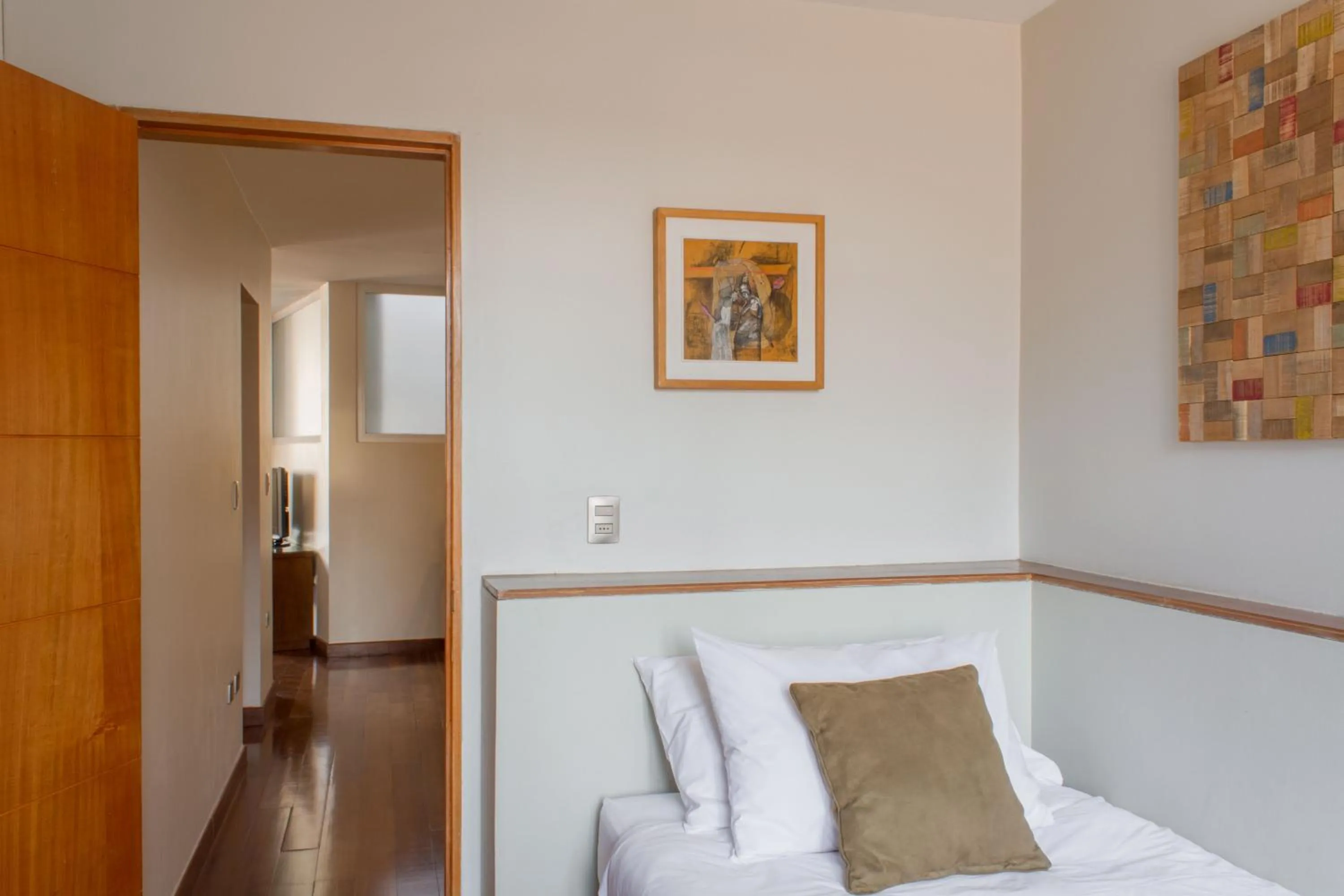 Bedroom, Bed in Lastarria Aparts