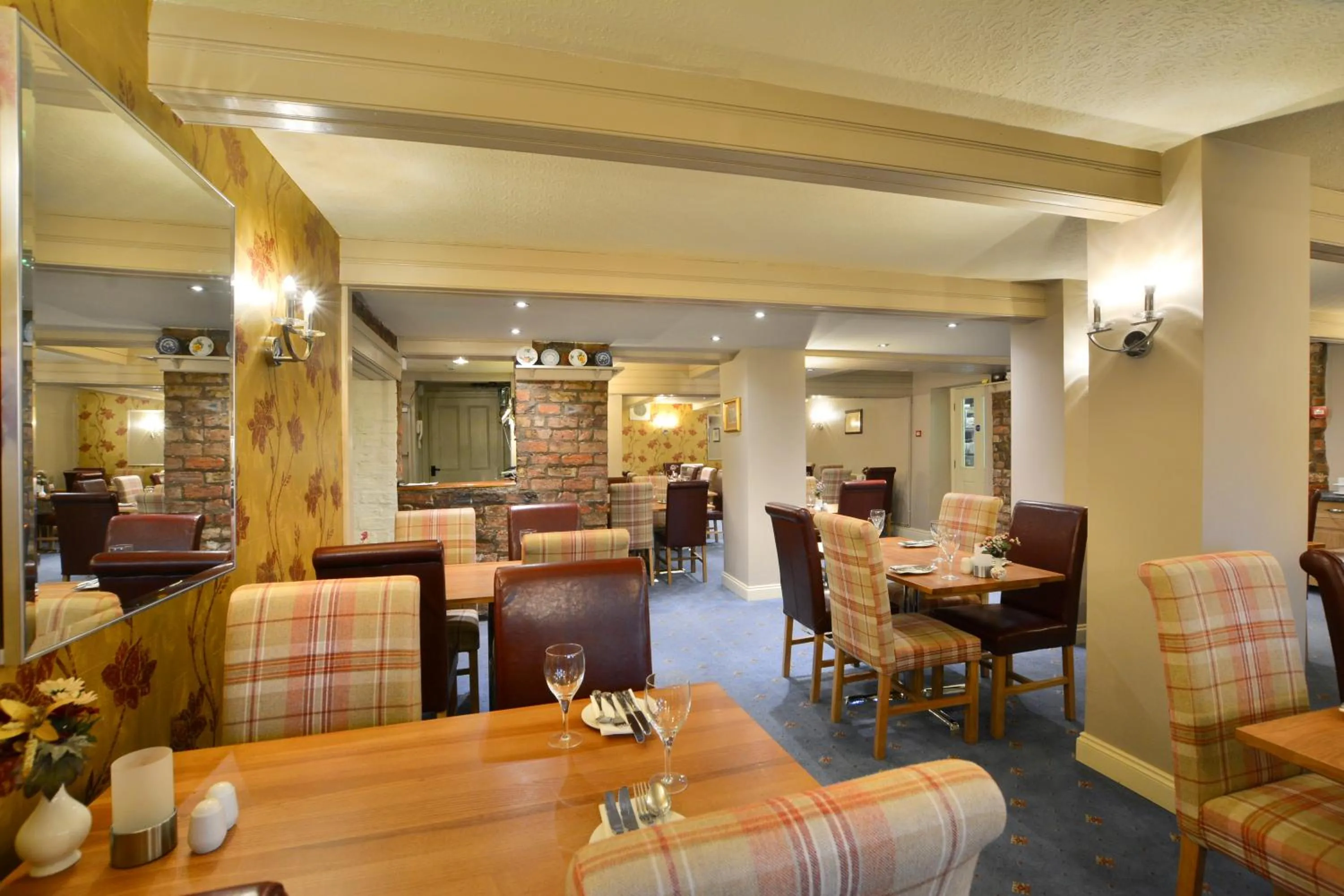 Restaurant/places to eat in Best Western Kilima Hotel