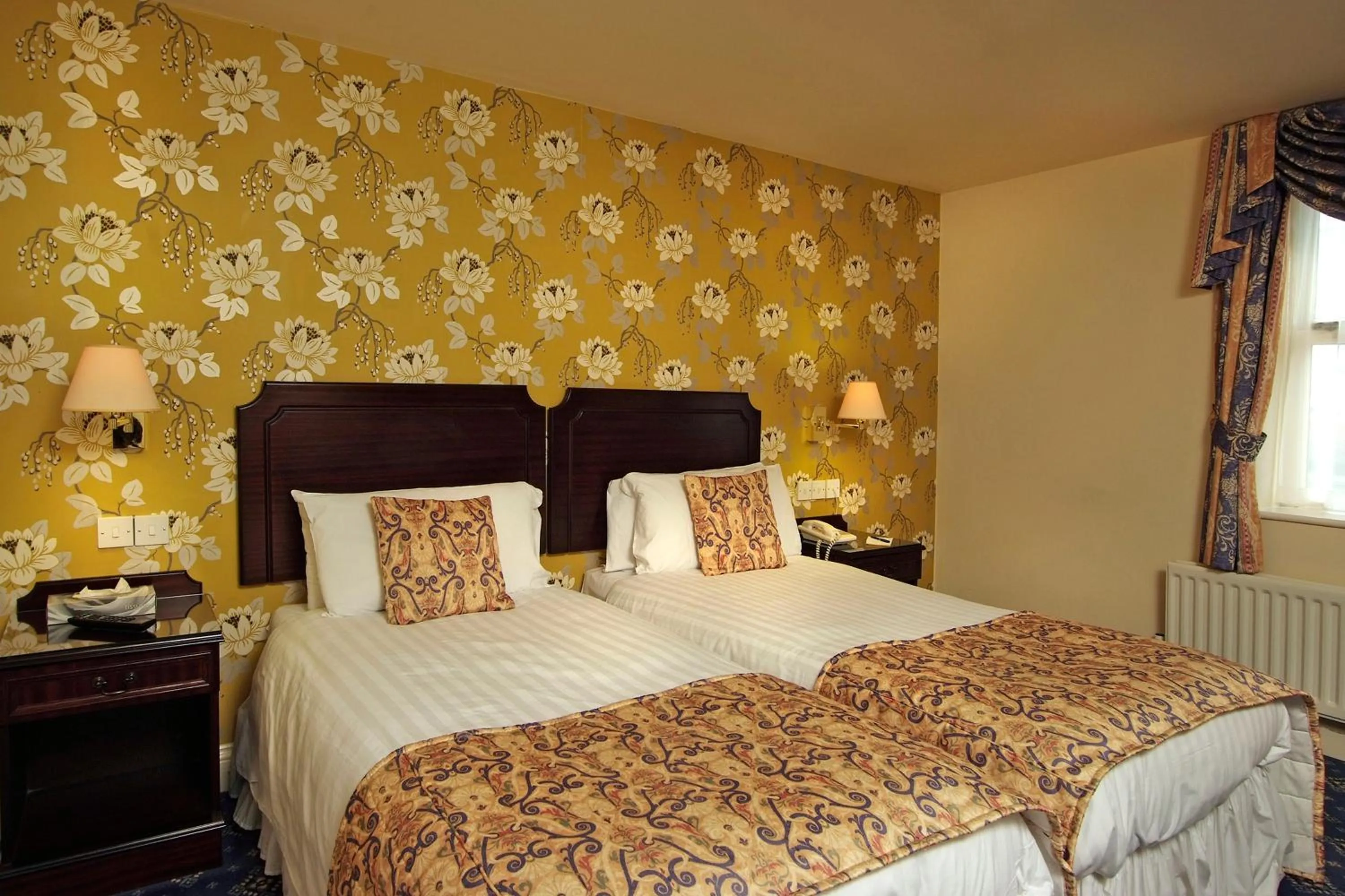 Bedroom in Best Western Kilima Hotel