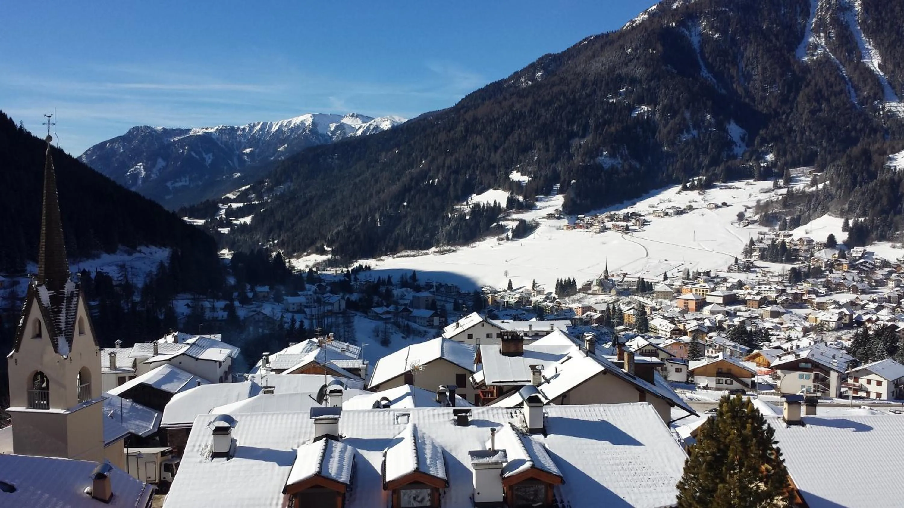 Neighbourhood in Ciasa Alpina Relax Hotel