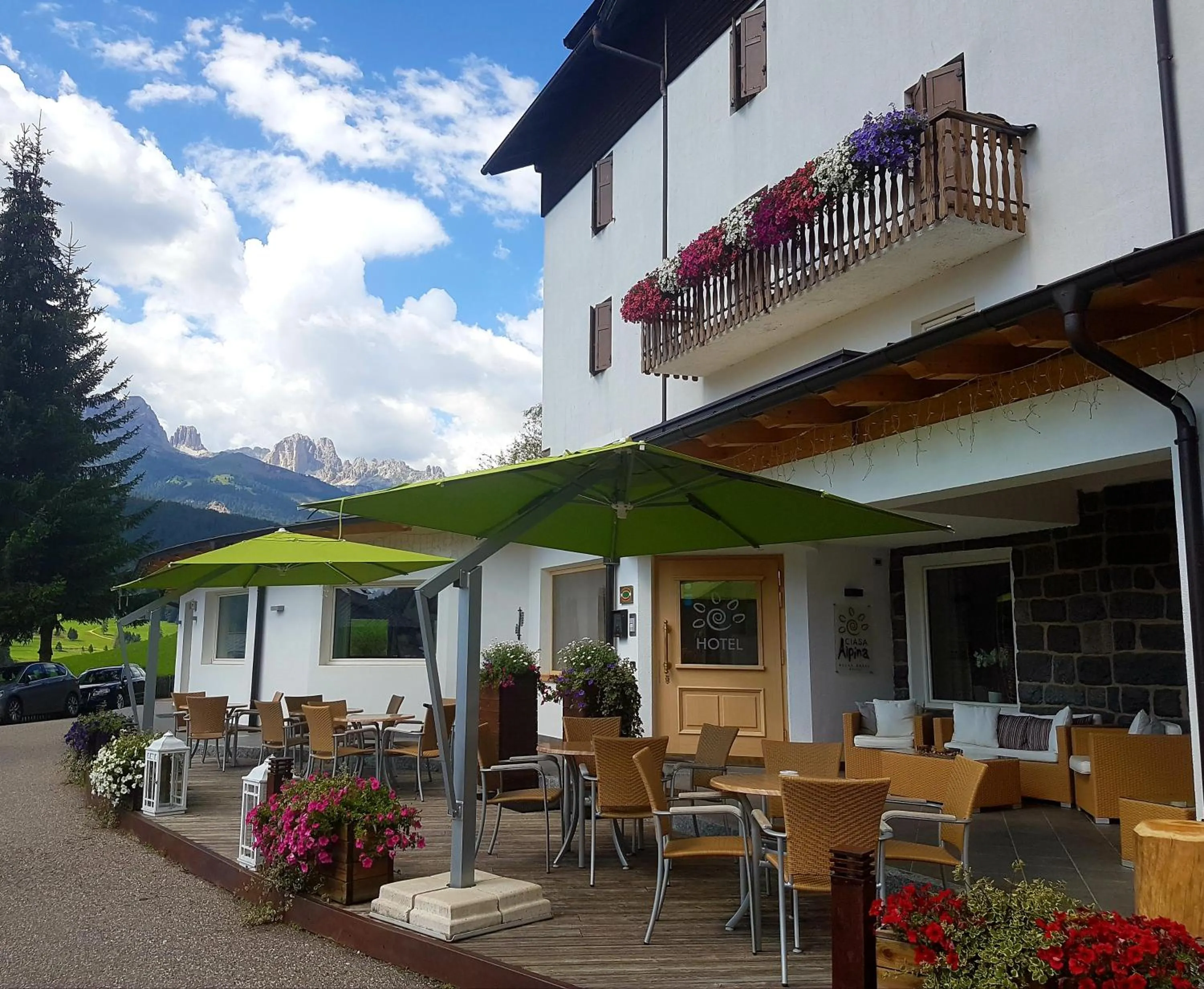 Facade/entrance in Ciasa Alpina Relax Hotel