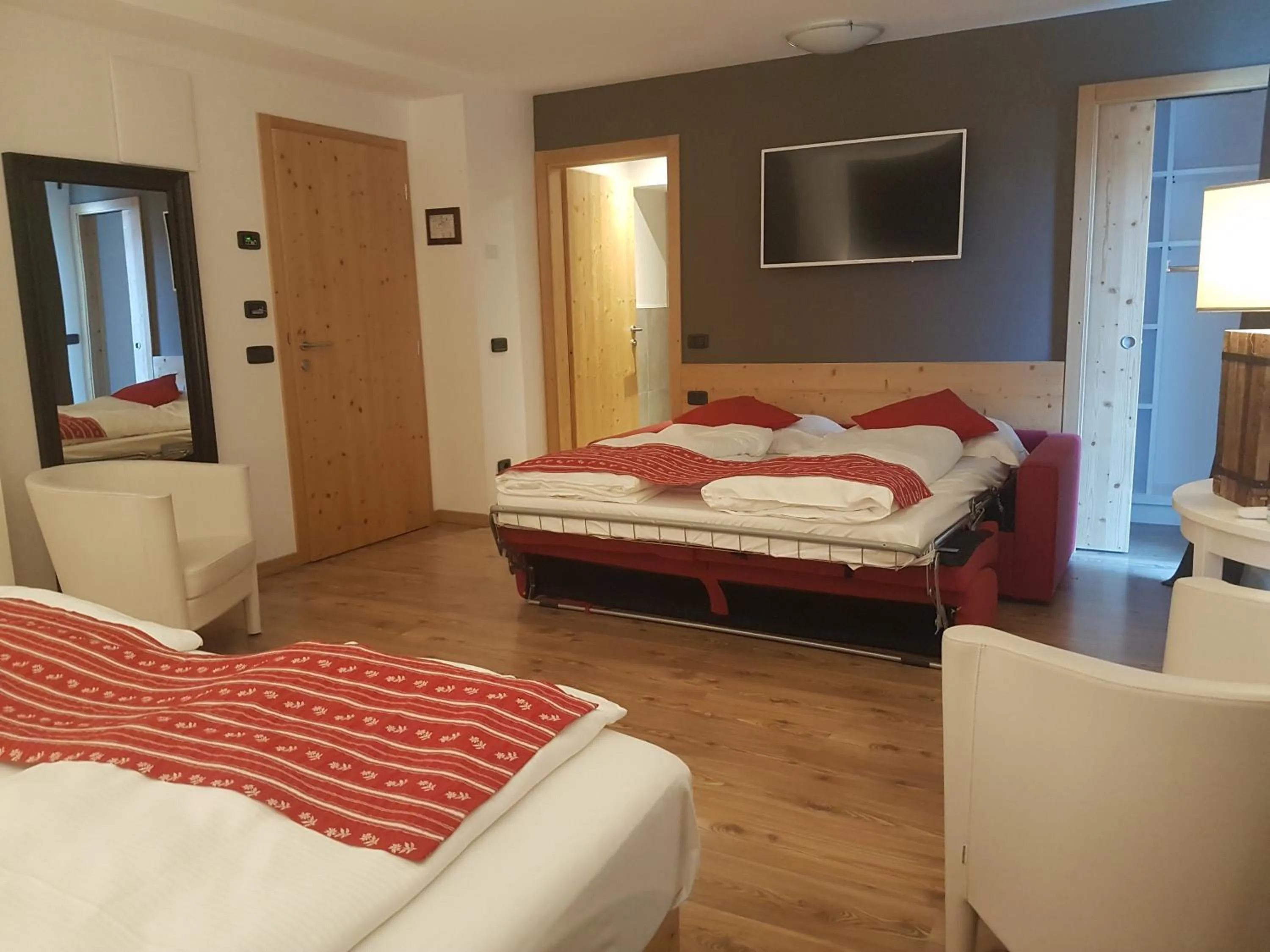 Bed in Ciasa Alpina Relax Hotel