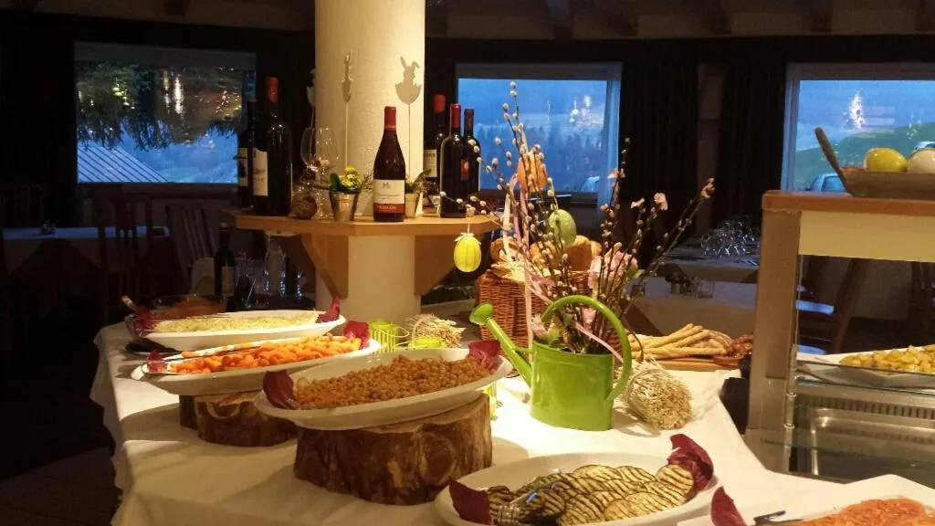Food in Ciasa Alpina Relax Hotel