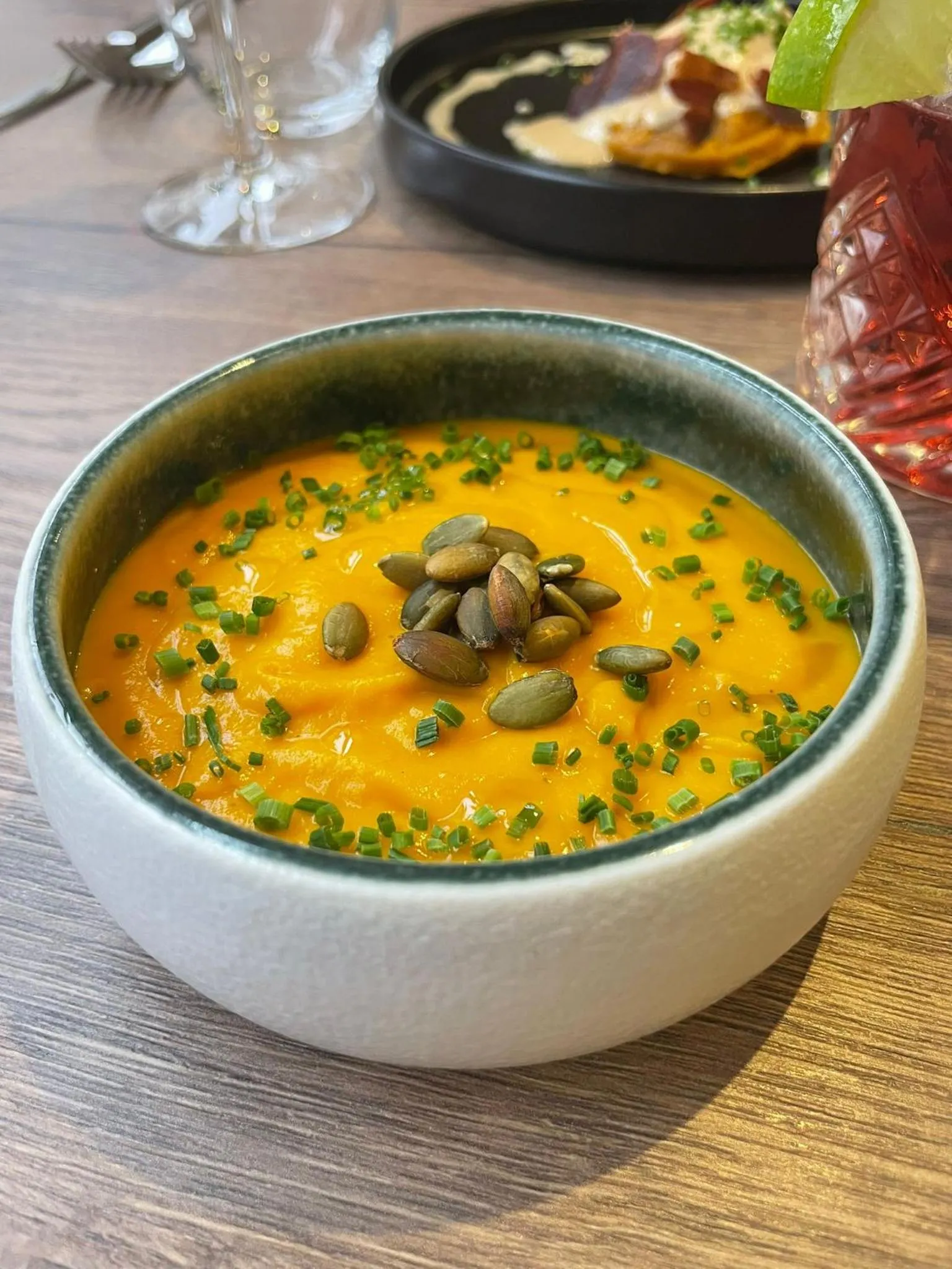 Restaurant/places to eat in Logis Hôtel Maison Voltaire