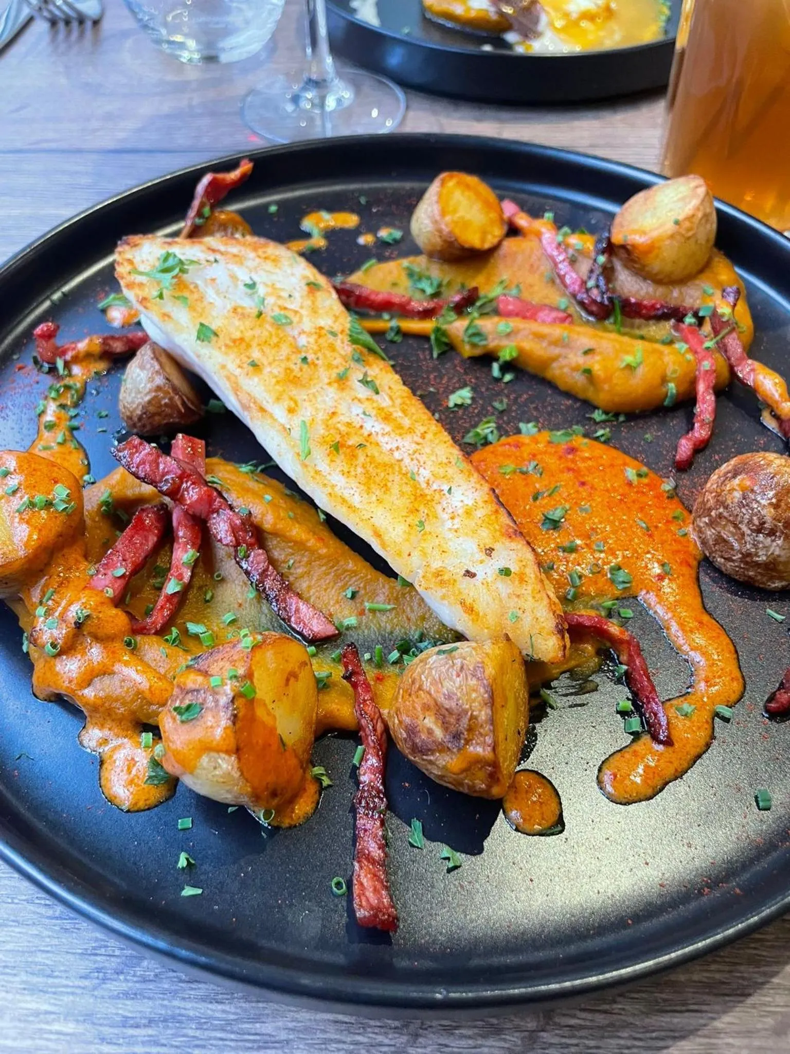 Restaurant/places to eat in Logis Hôtel Maison Voltaire