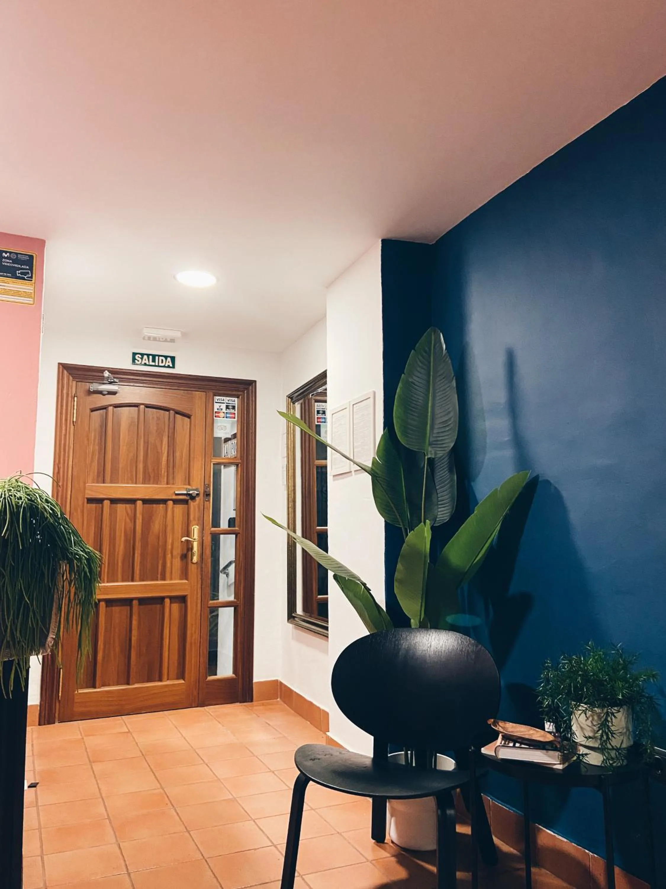 Lobby or reception in I AM La Posada Hotel and Apartment