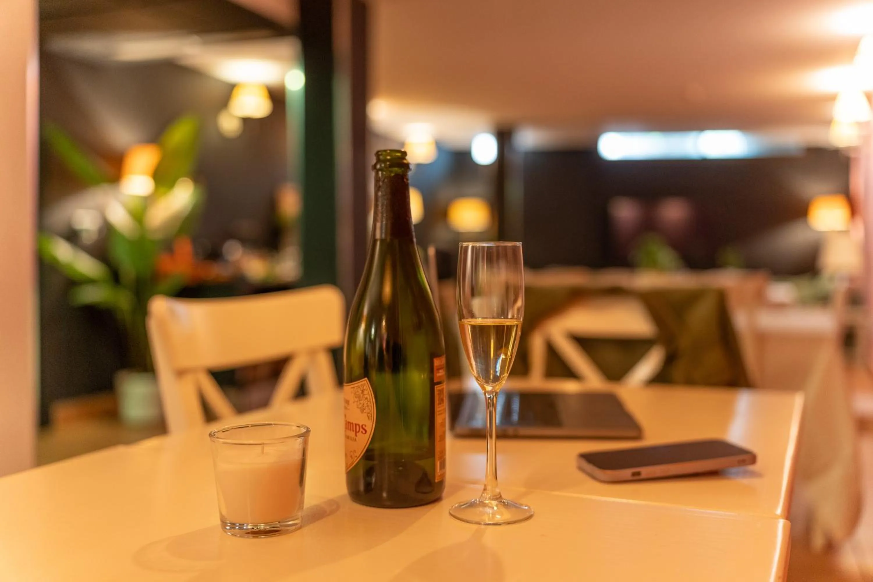 Food and drinks in I AM La Posada Hotel and Apartment