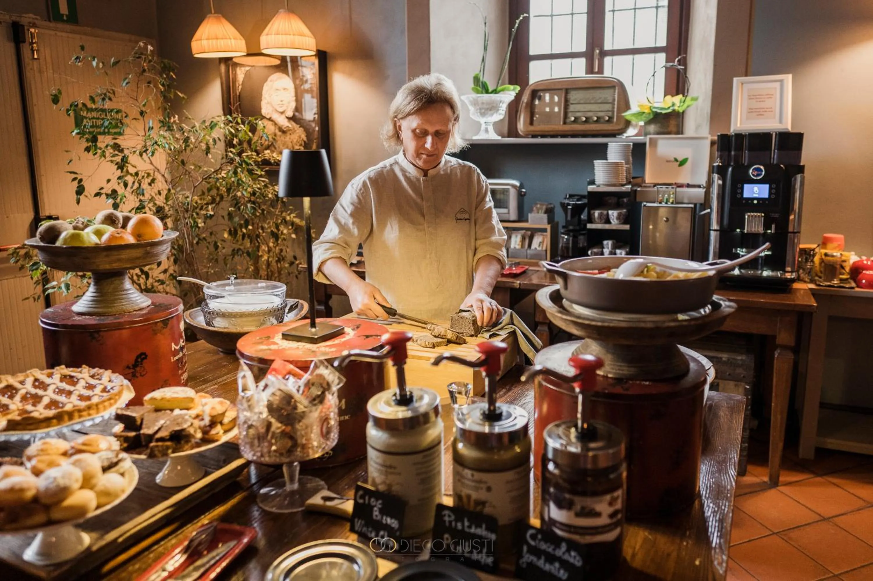 Restaurant/places to eat in Al Castello Resort