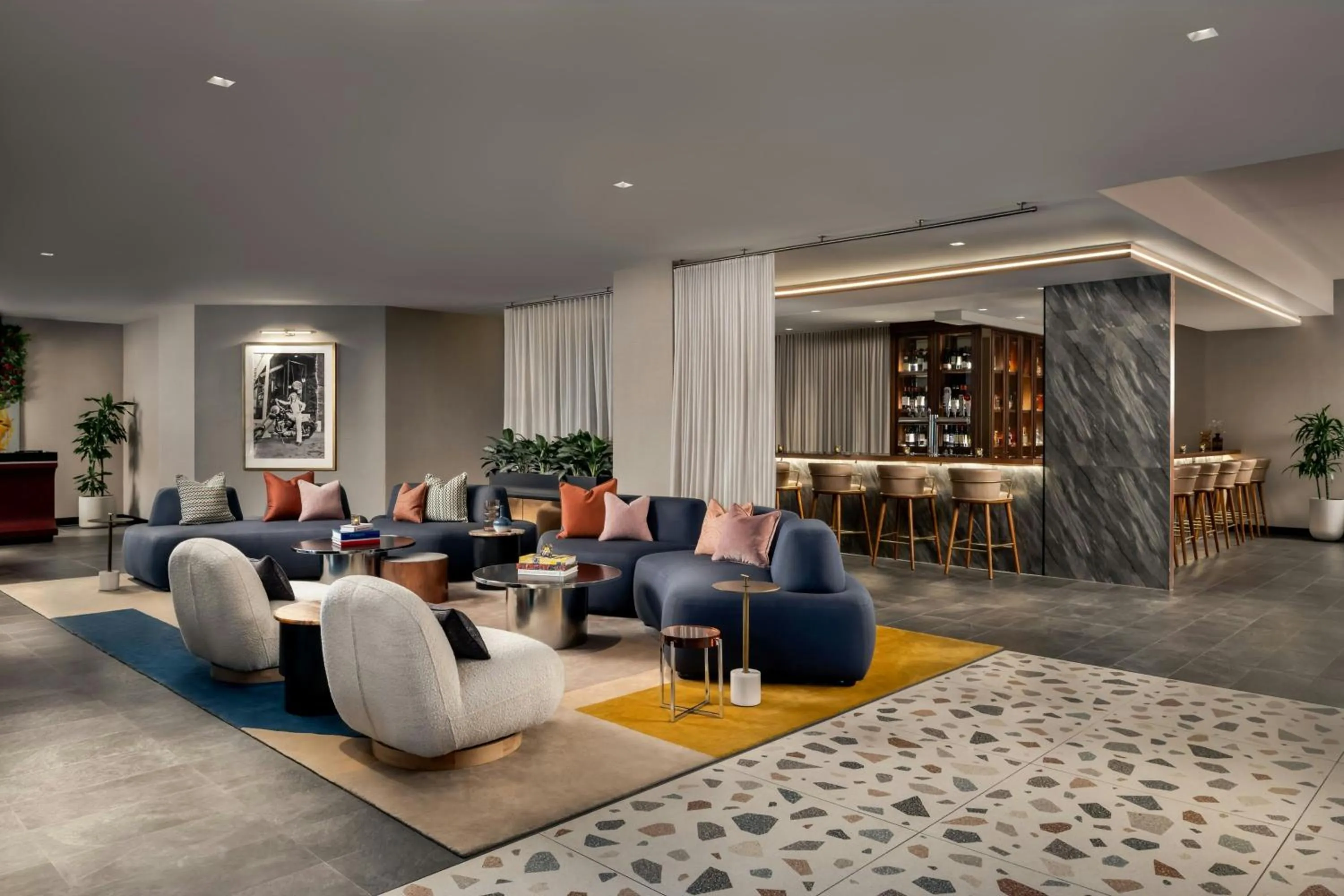 Restaurant/places to eat in W Toronto