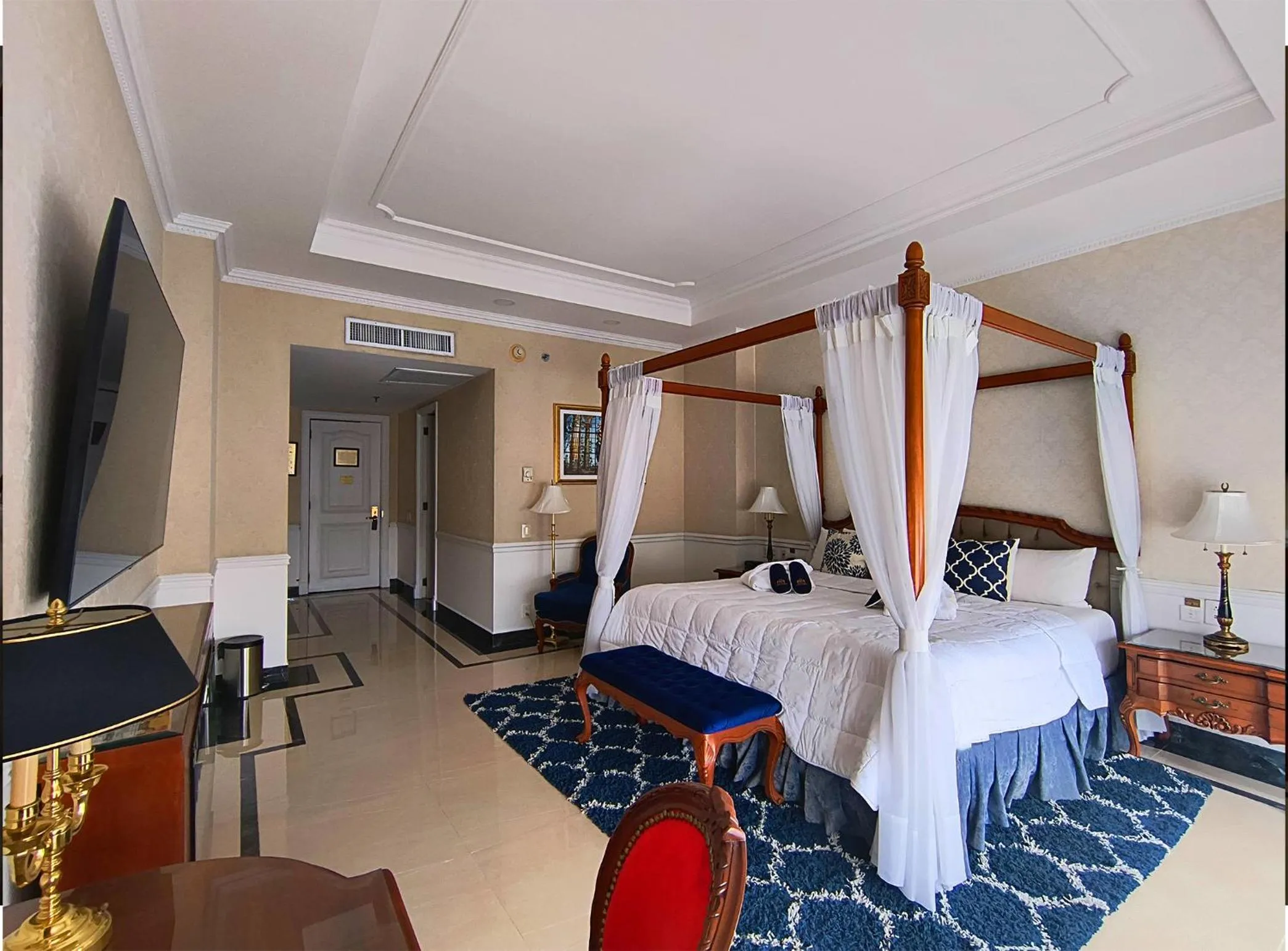 Guests, Bed in Gran Hotel Ciudad de México Zócalo View