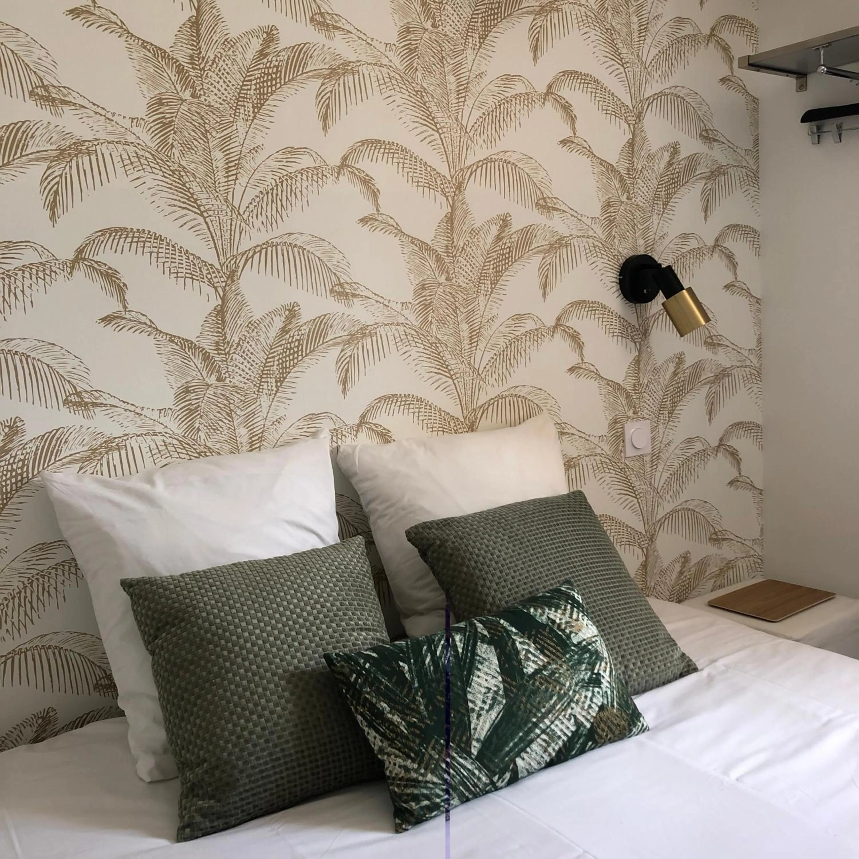 Bedroom, Bed in Logis Hôtel La Fenière