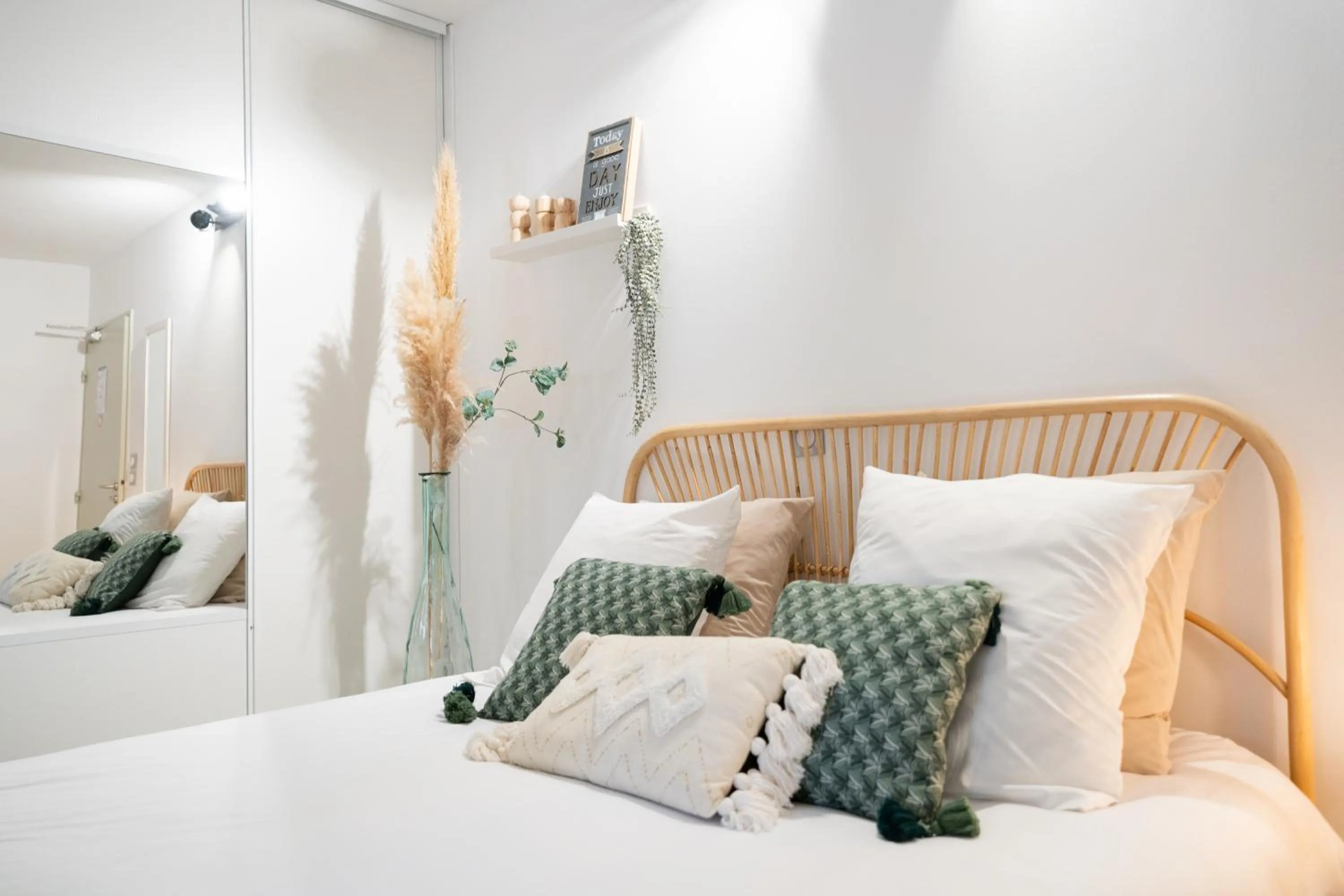 Decorative detail, Bed in Logis Hôtel La Fenière