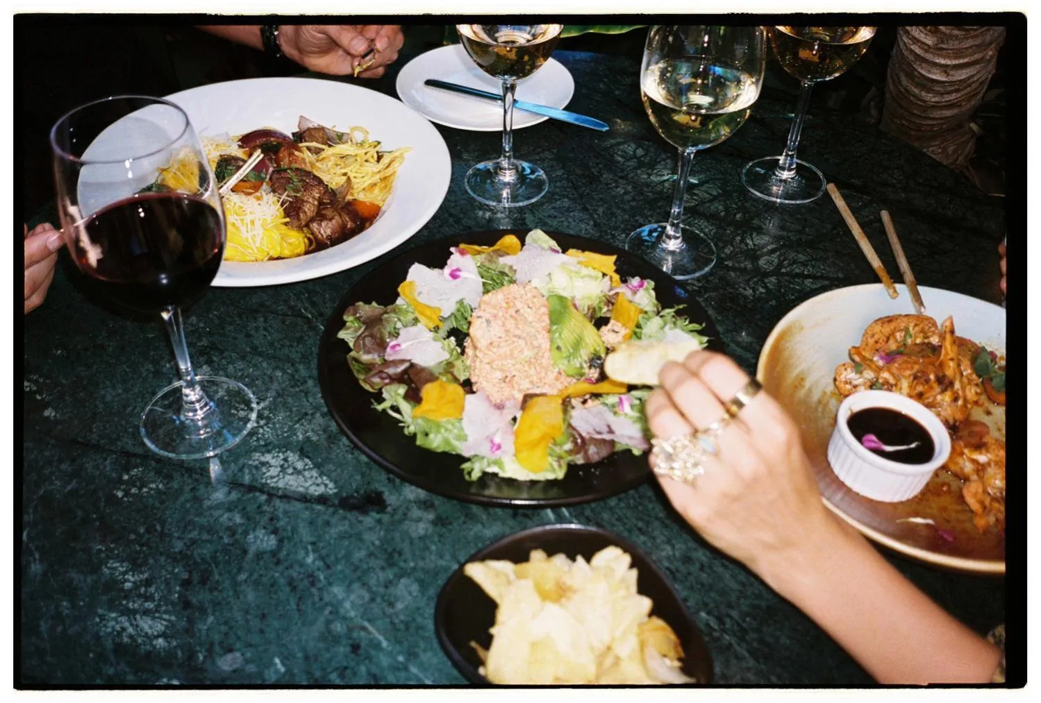 Restaurant/places to eat in Hotel Eco Boutique Bidasoa