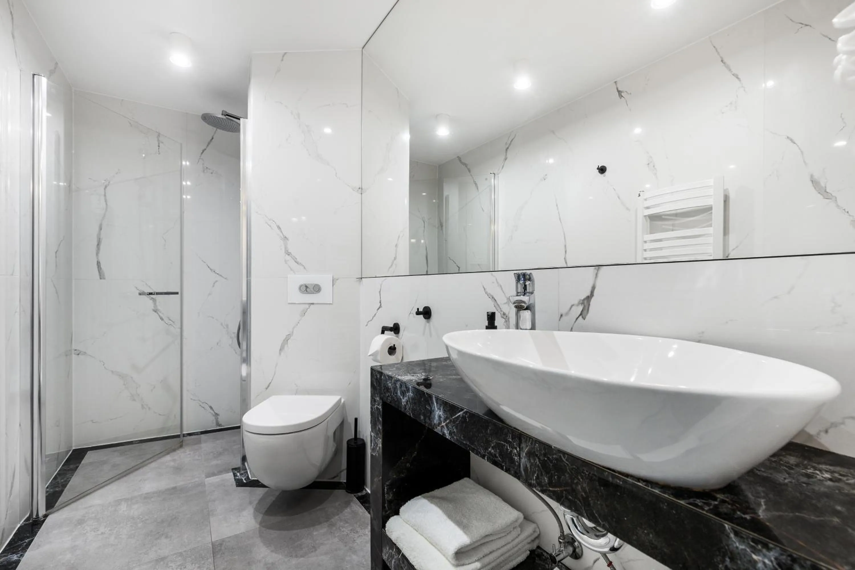 Shower in Prawdzic Family Resort & Wellness