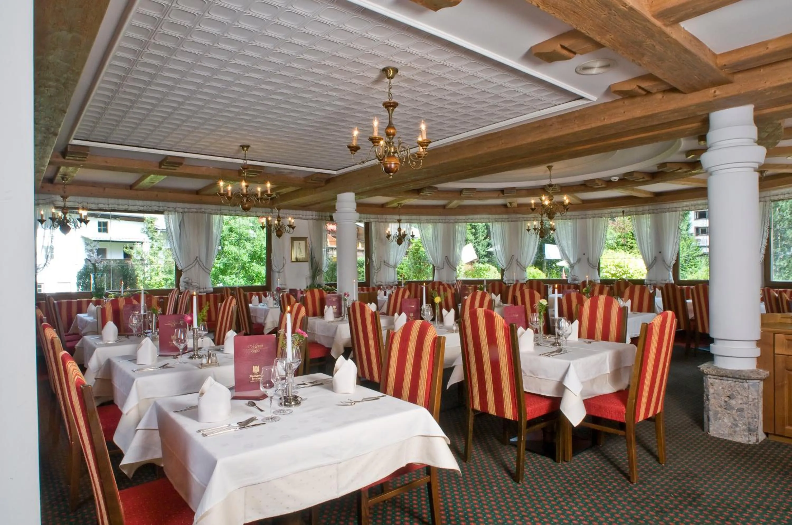 Restaurant/places to eat in Alpenhotel Fernau