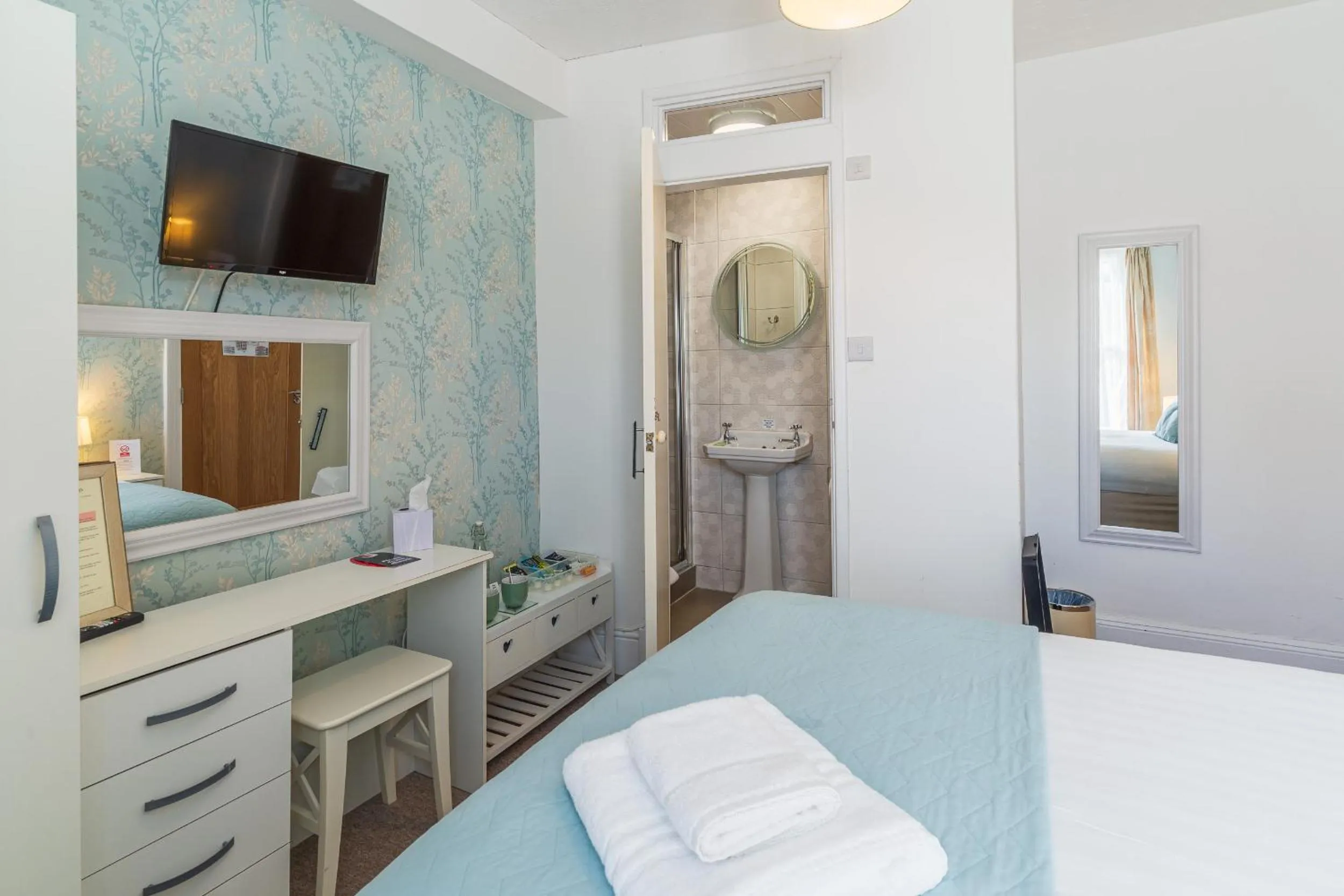 Bed in Rooms at The Highcliffe