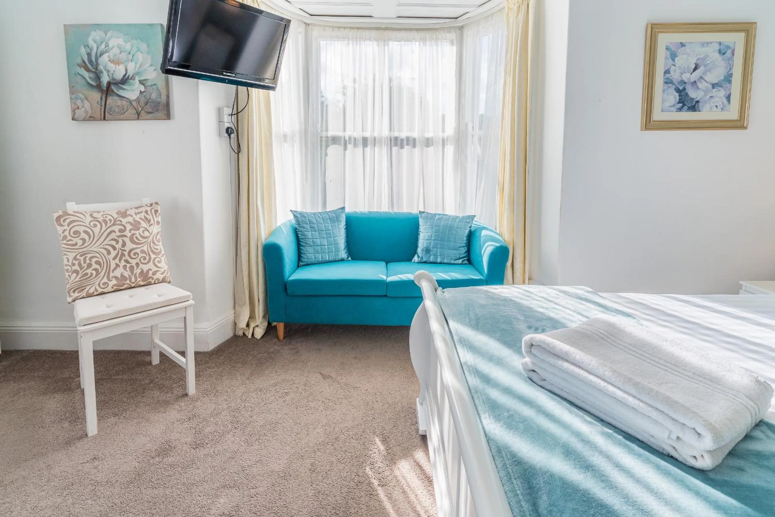 Bed in Rooms at The Highcliffe