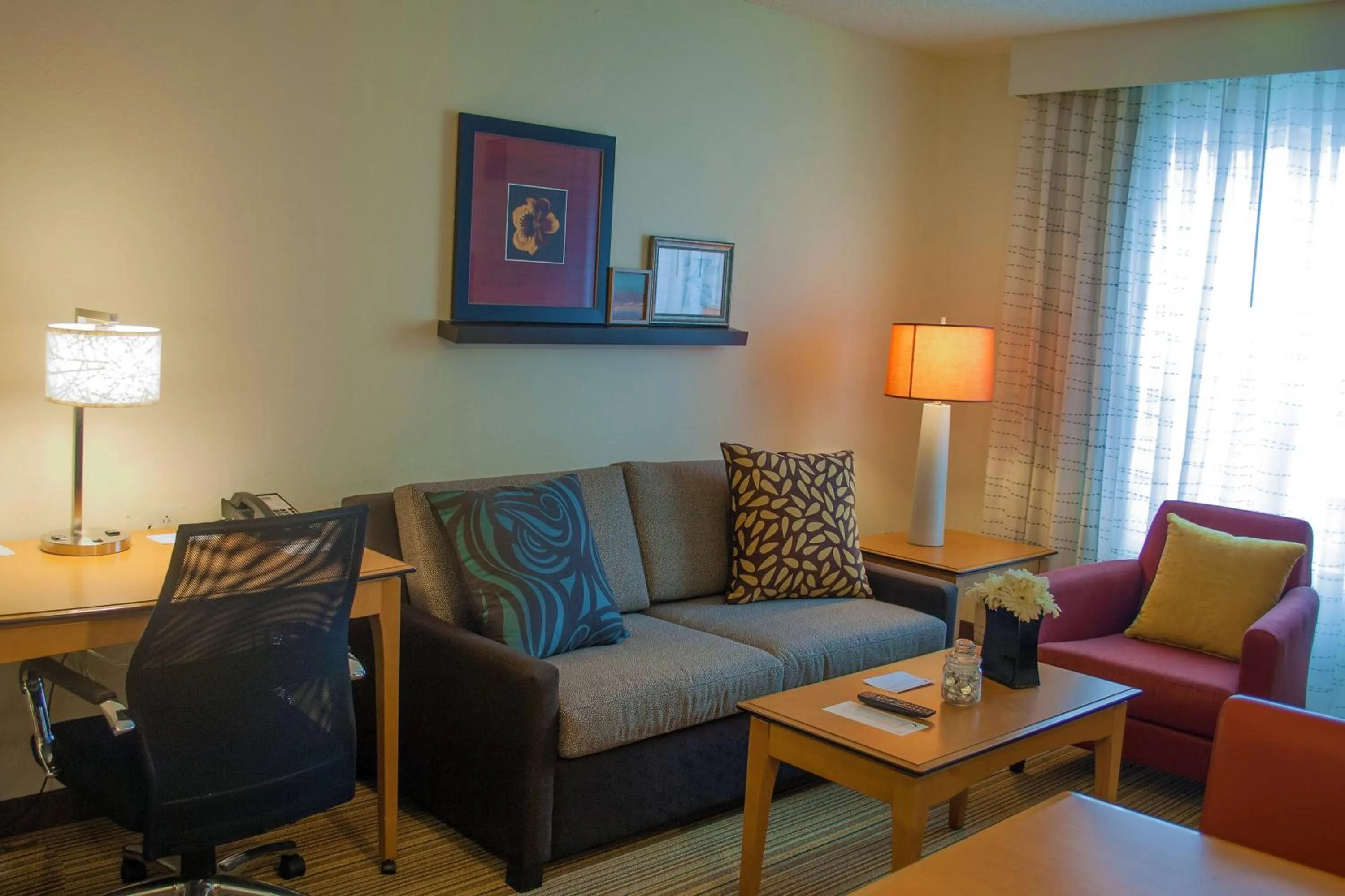 Living room in Residence Inn by Marriott Harrisburg Carlisle