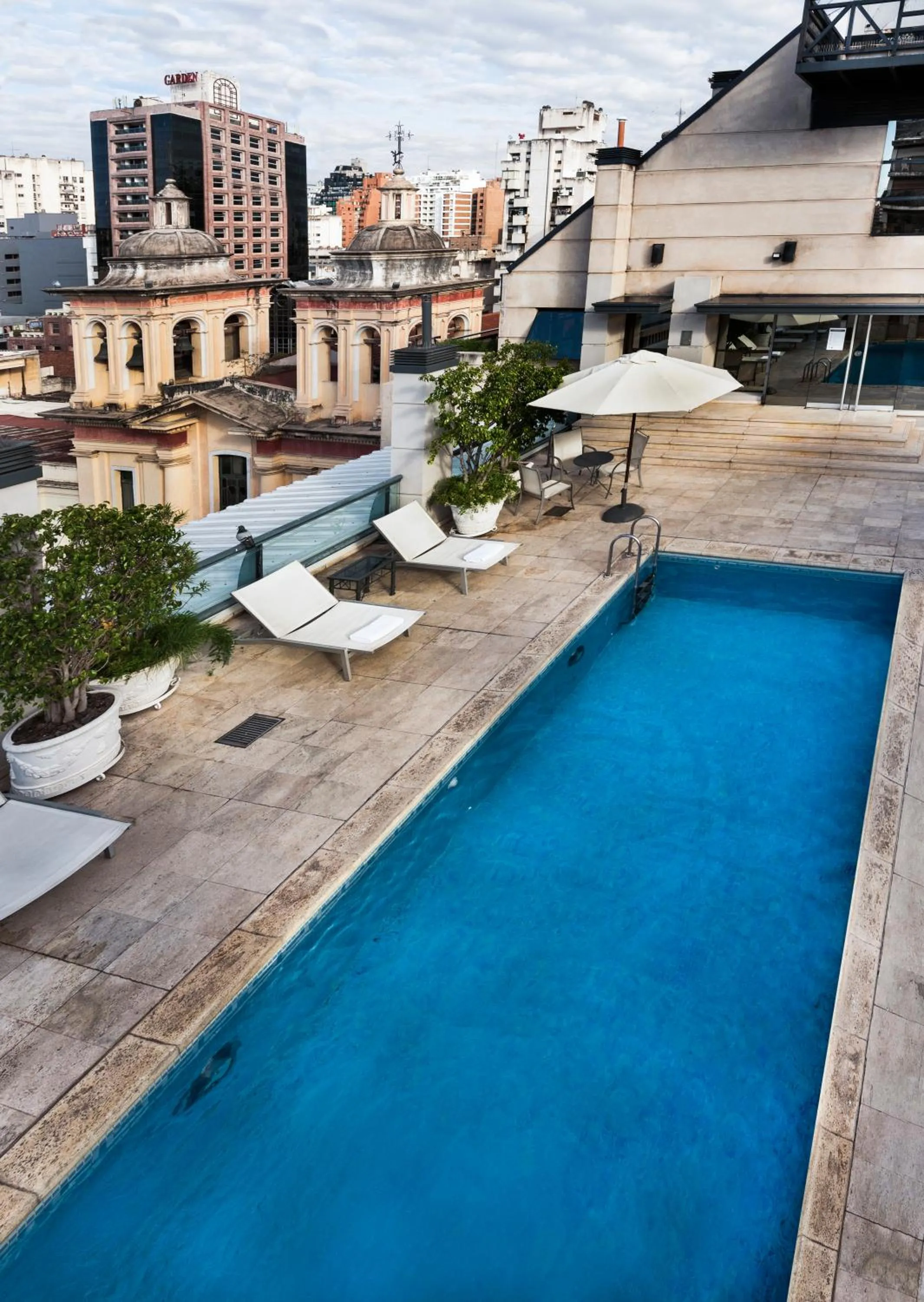 Solarium in Windsor Hotel