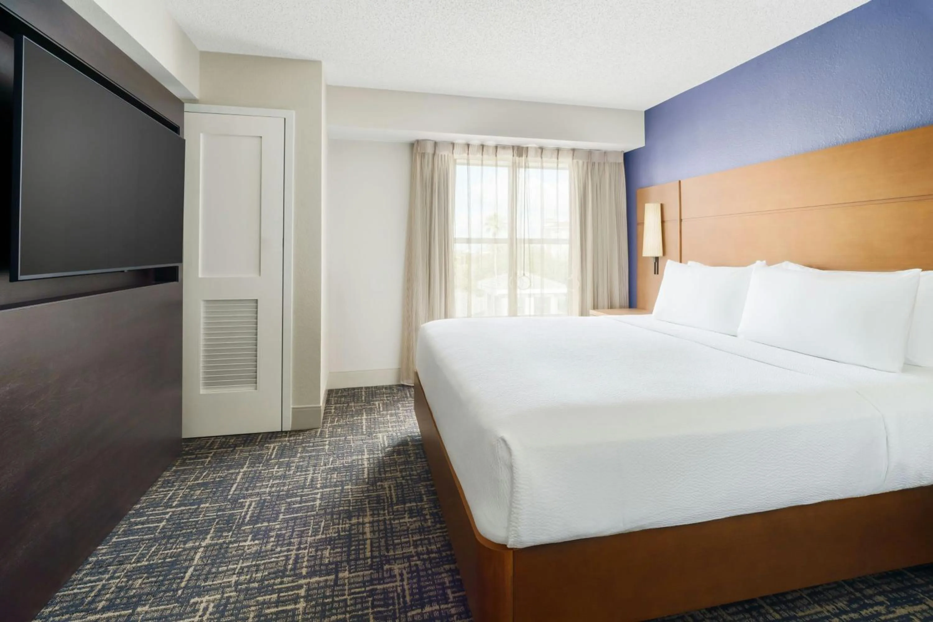 Bedroom, Bed in Residence Inn Orlando Lake Buena Vista