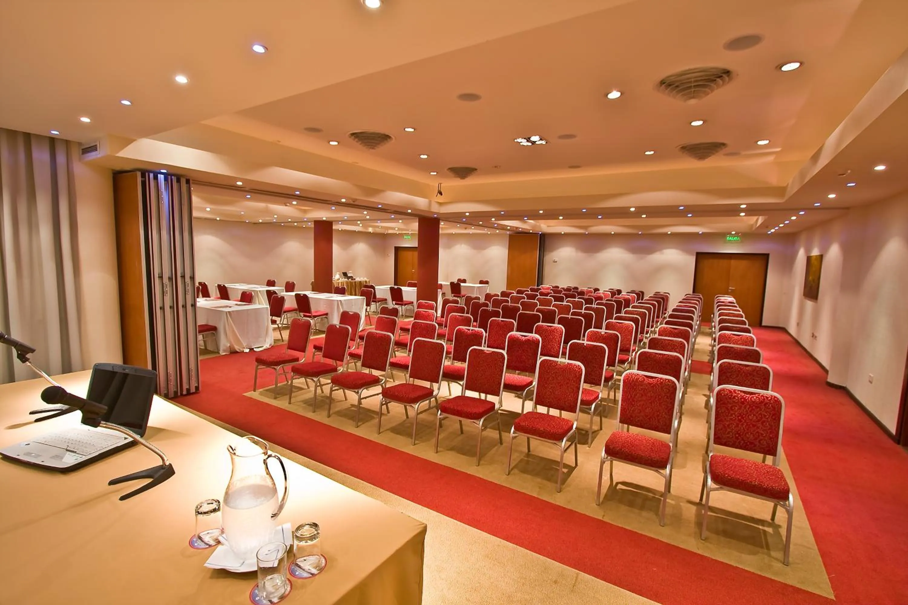 Business facilities in Amérian Portal Del Iguazú Hotel