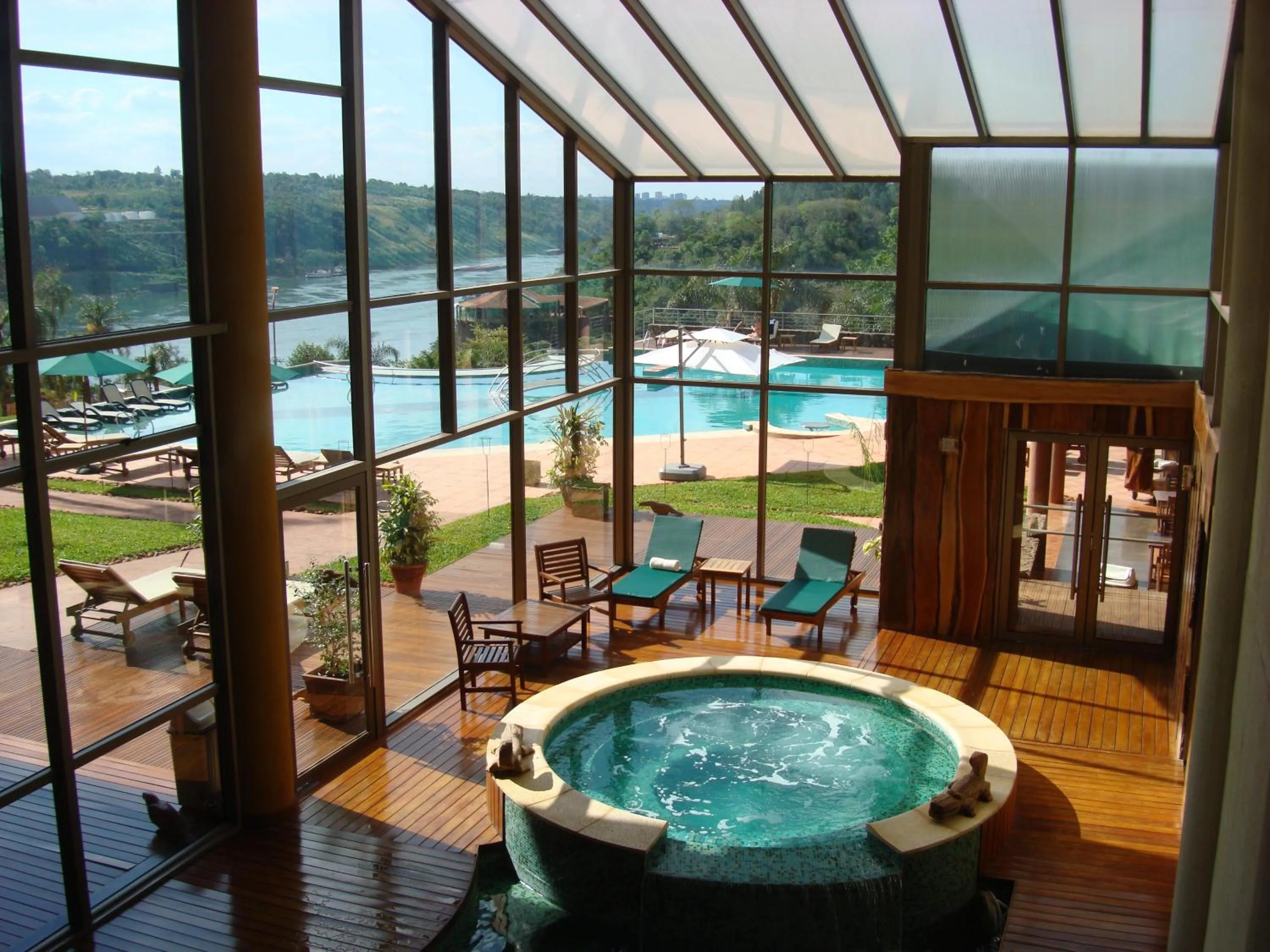 Swimming pool in Amérian Portal Del Iguazú Hotel