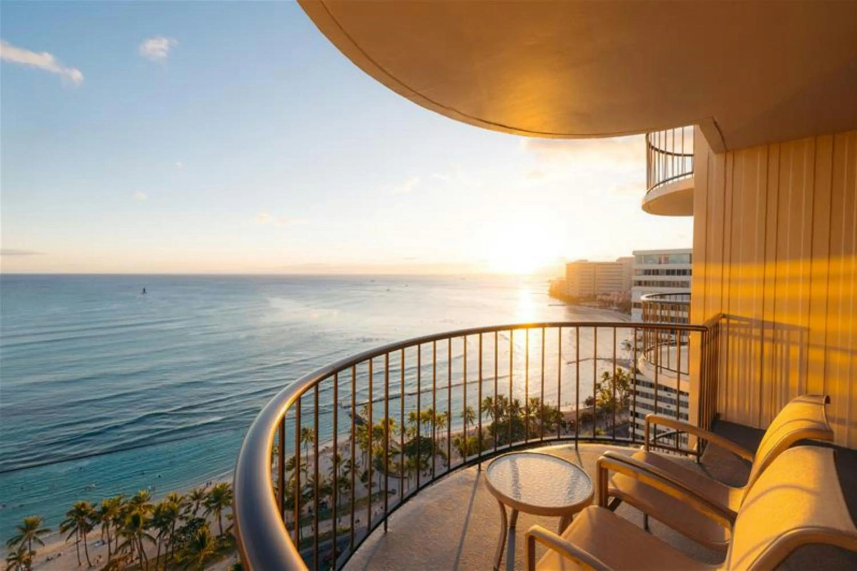 Photo of the whole room in Waikiki Beach Marriott Resort & Spa