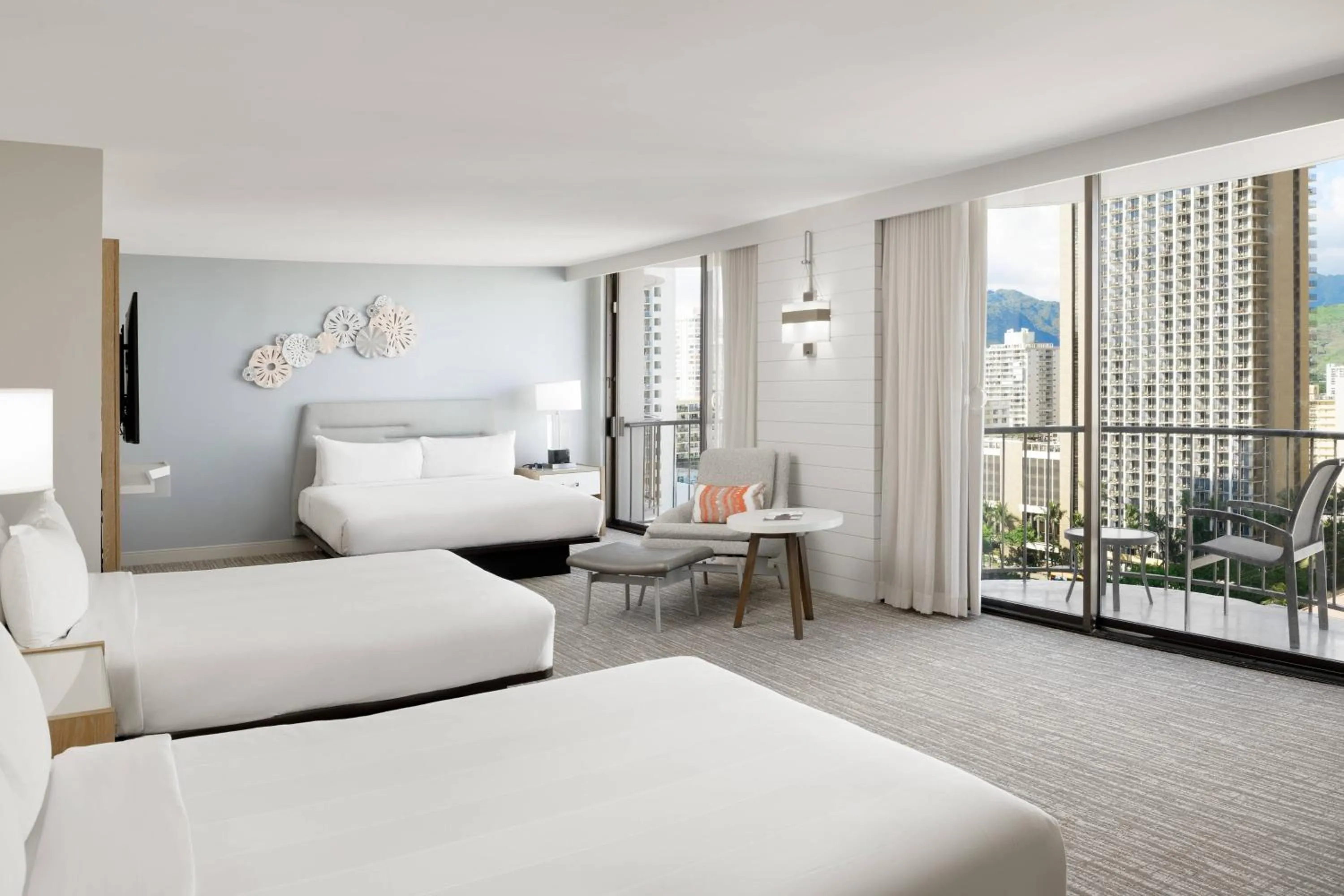 Bedroom, Bed in Waikiki Beach Marriott Resort & Spa